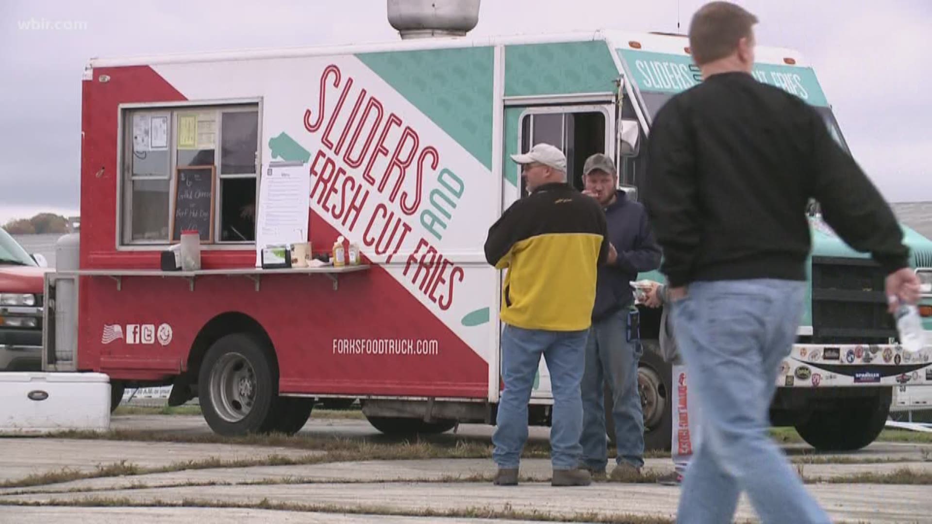 Knox food truck park now open five days a week