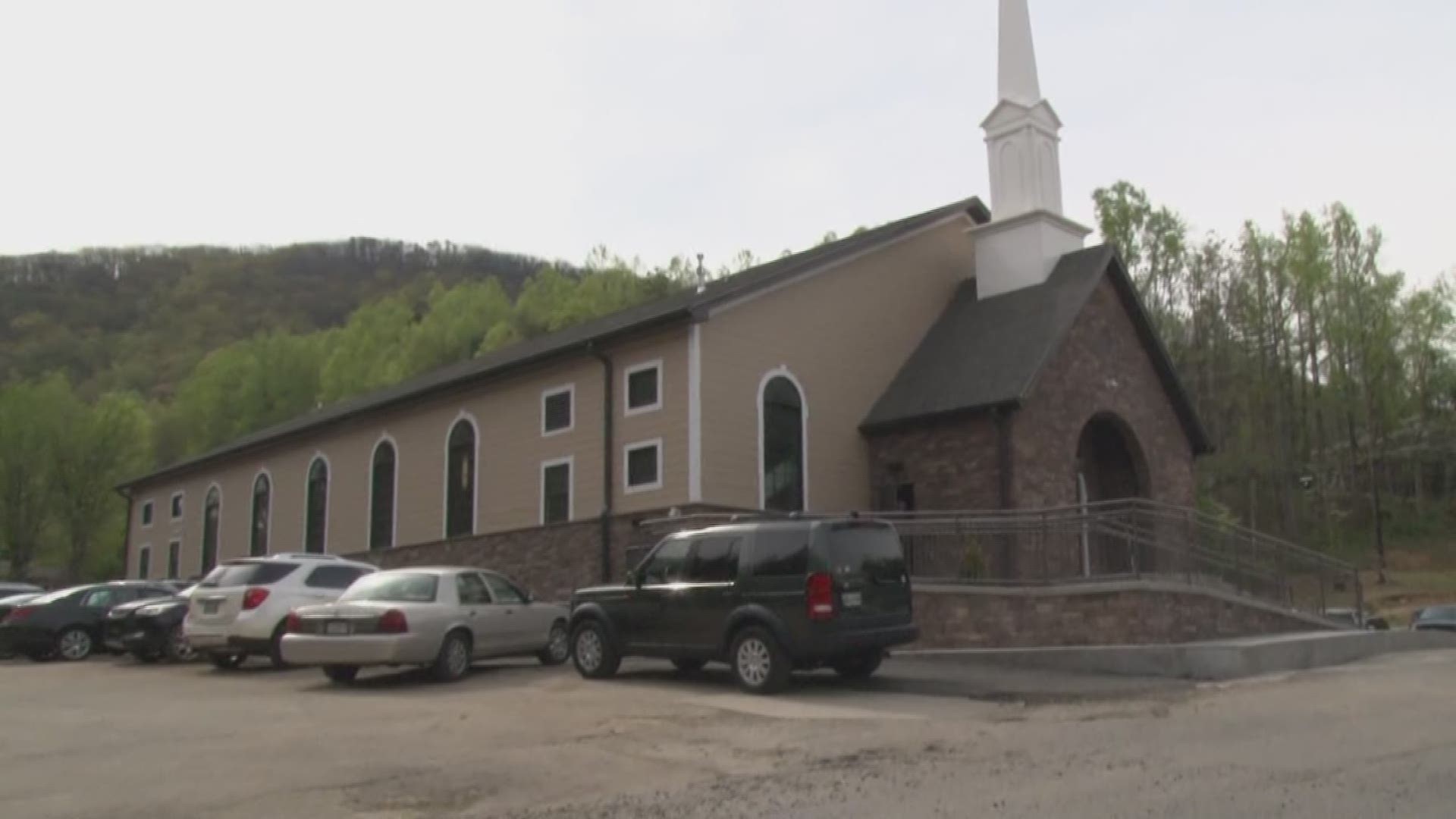 Roaring Fork Baptist Church celebrates opening the doors to its newest church building on Sunday.