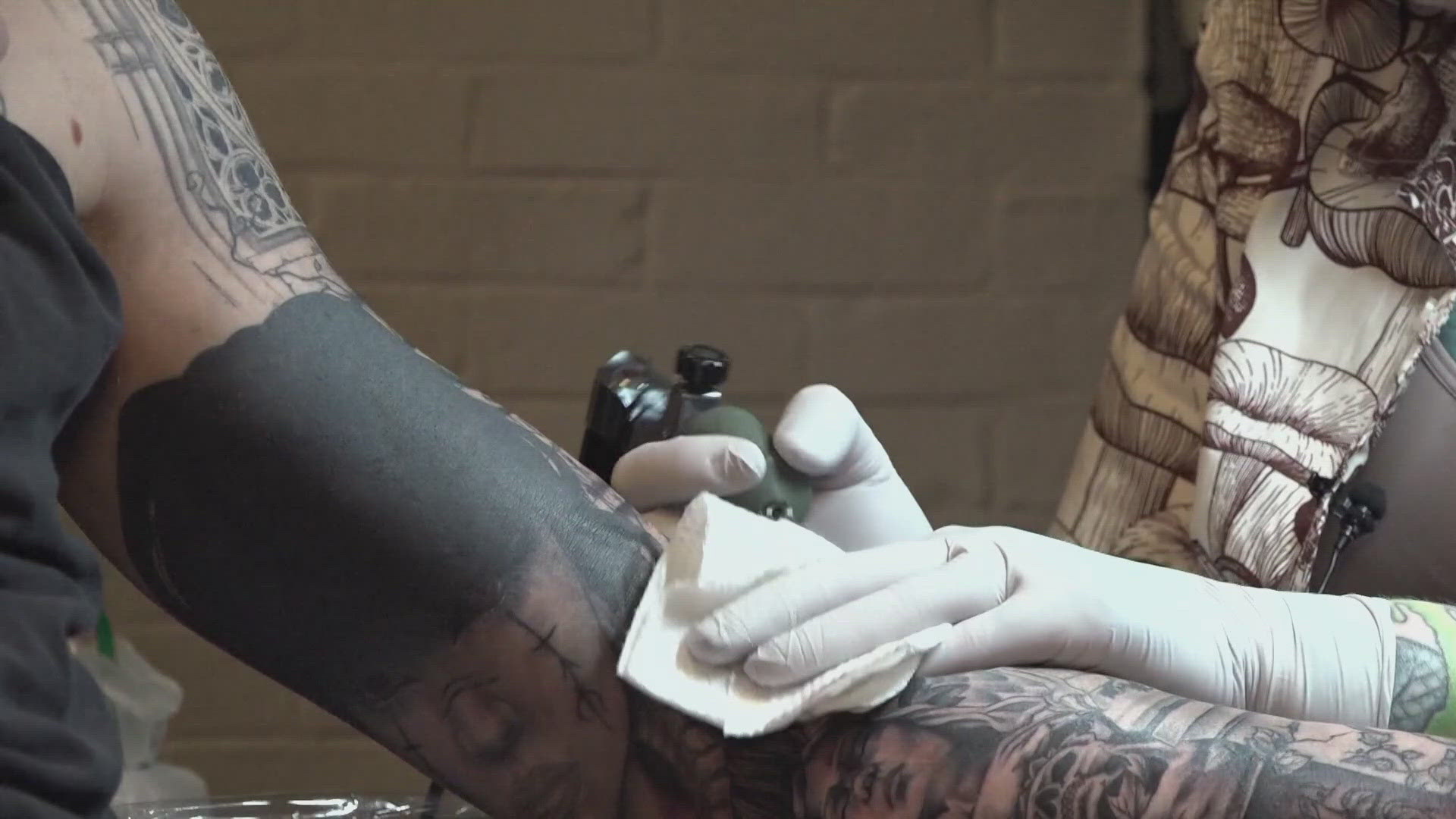 Tattoo Artist Porn GIF #52