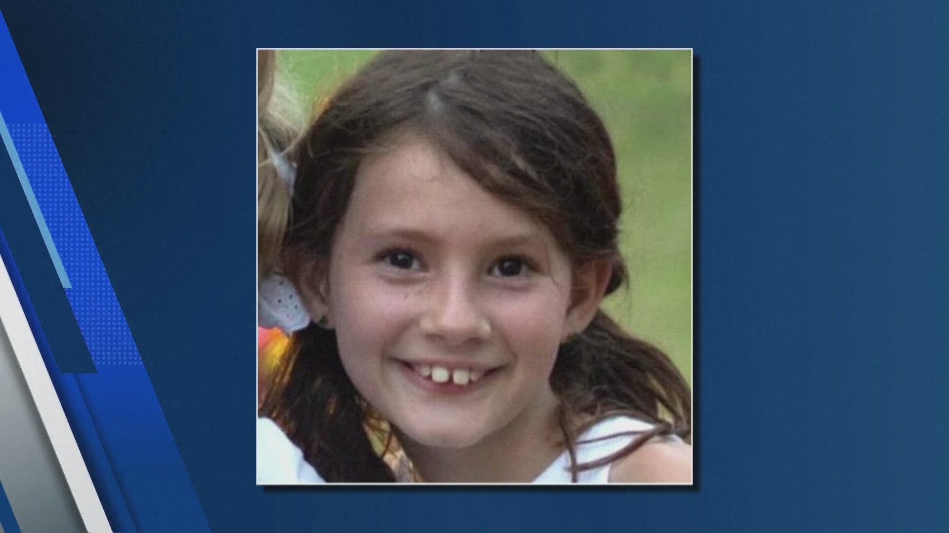 The community showed up for 8-year-old Virginia Hollis after she died in historic and catastrophic flooding in Texas.