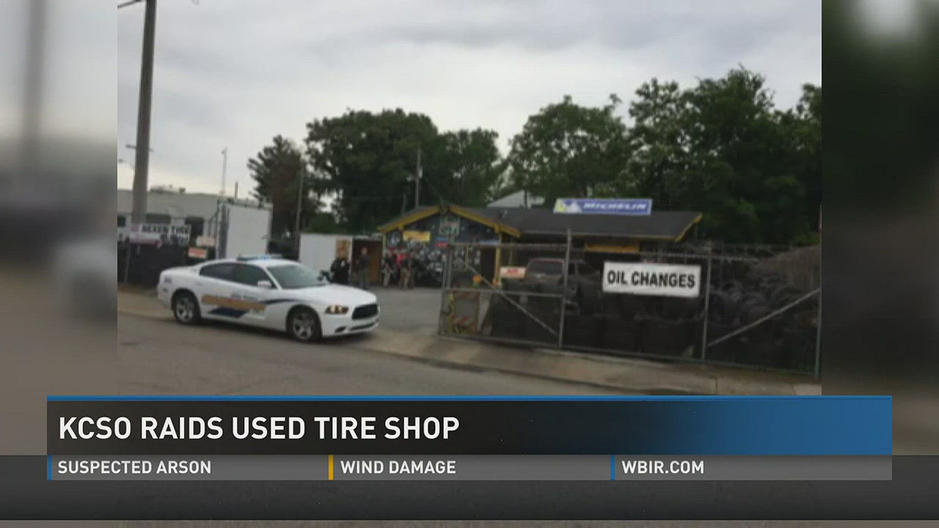 Knox County deputies raided Sexton's New and Used Tires on West Baxter Avenue on Thursday morning. (5/11/16 Noon)