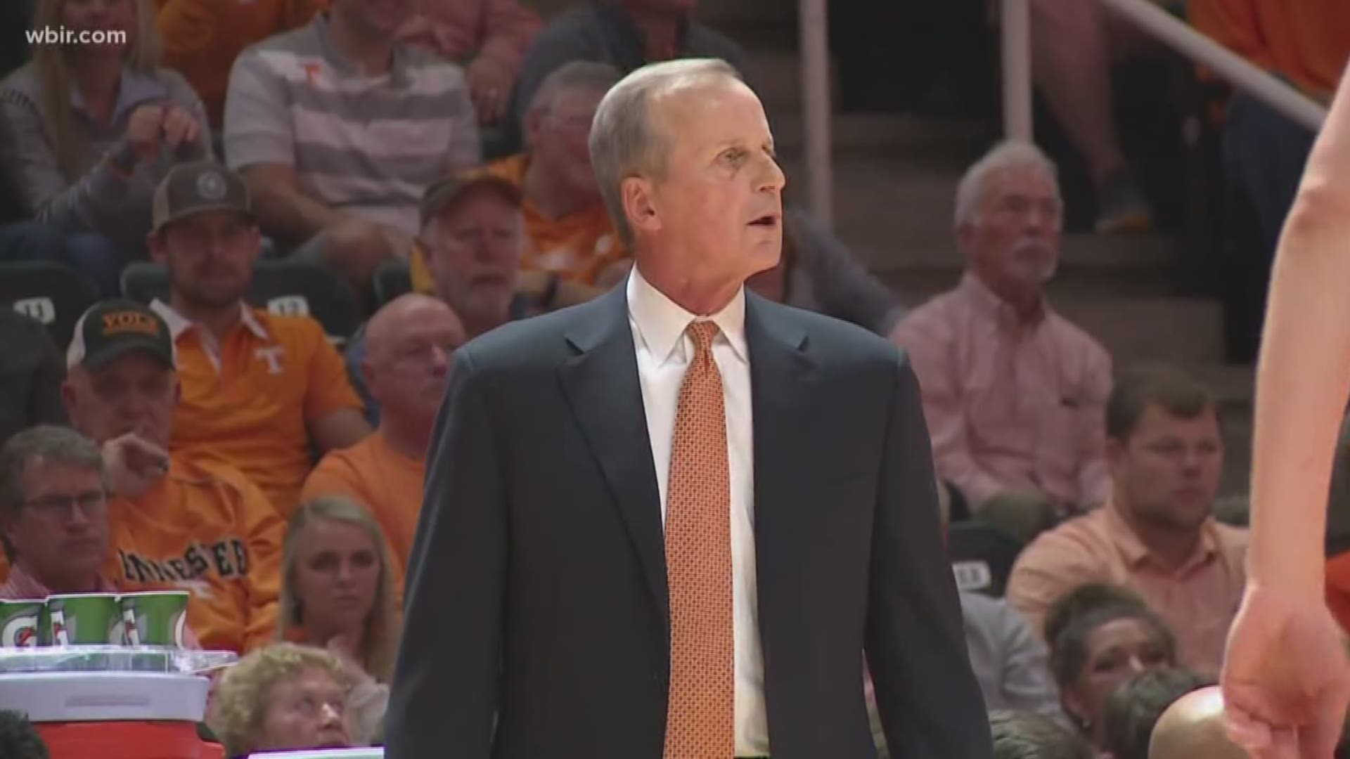 Tennessee students react to the news that Rick Barnes may leave Knoxville for UCLA.