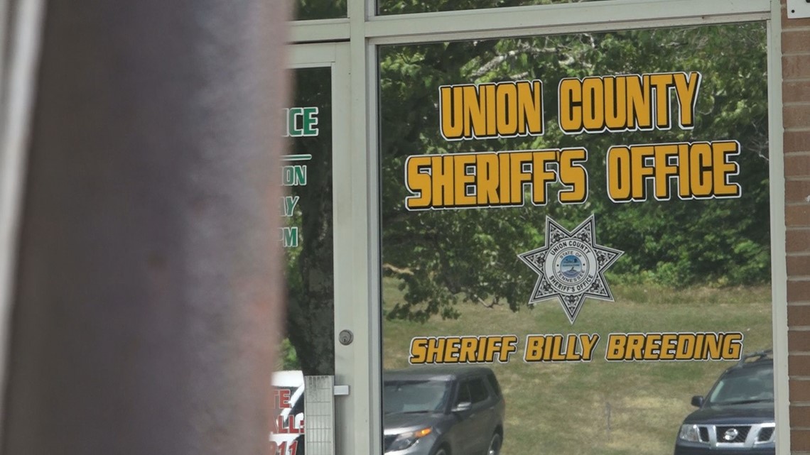 Prosecutor to review Union County sheriff's alleged tryst - Vimarsana News