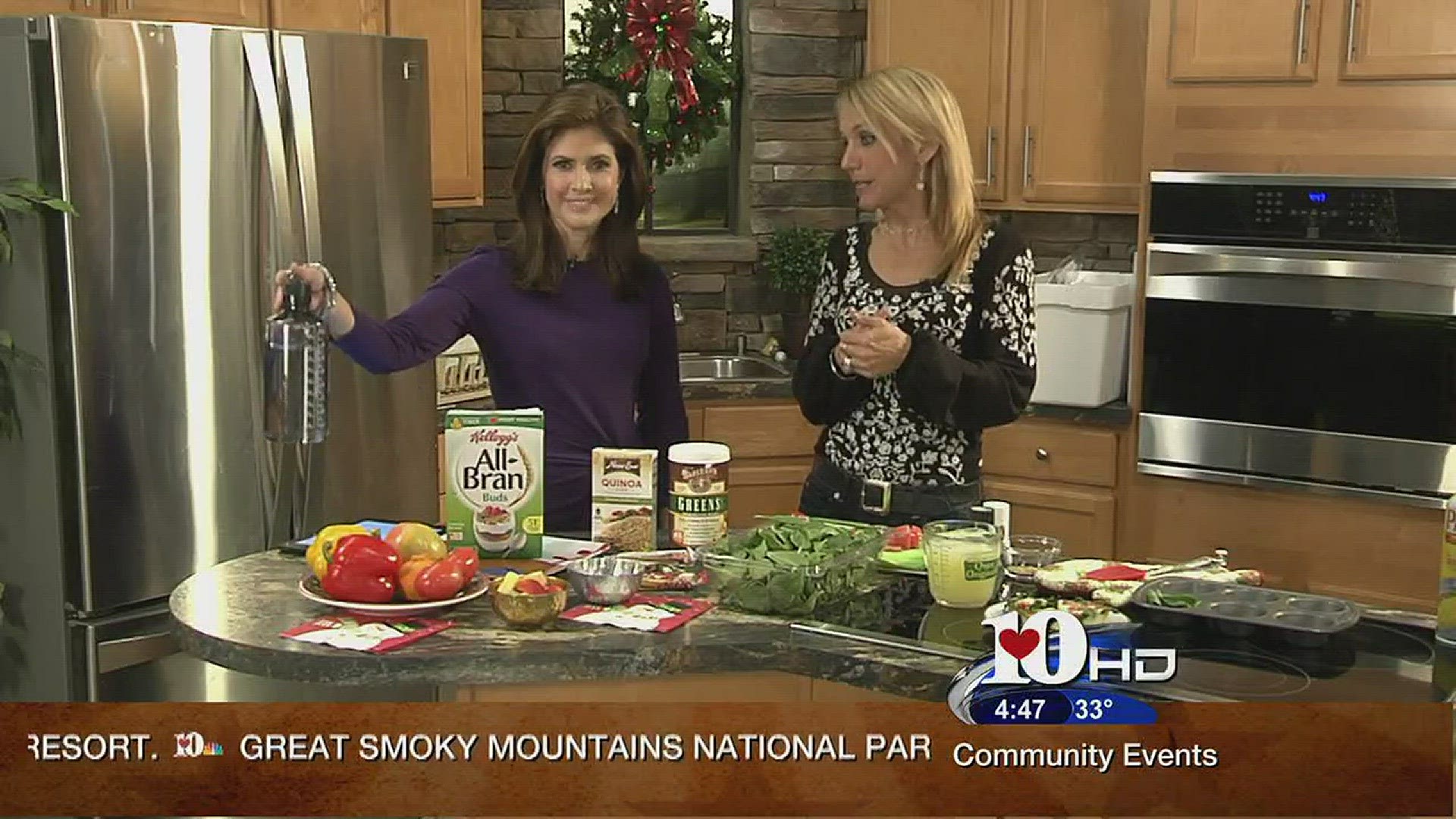 12/16/2016Live at Five at 4Nutritionist Lee Murphy shares some ideas for staying and feeling healthy during the Christmas and New Year's  holidays.