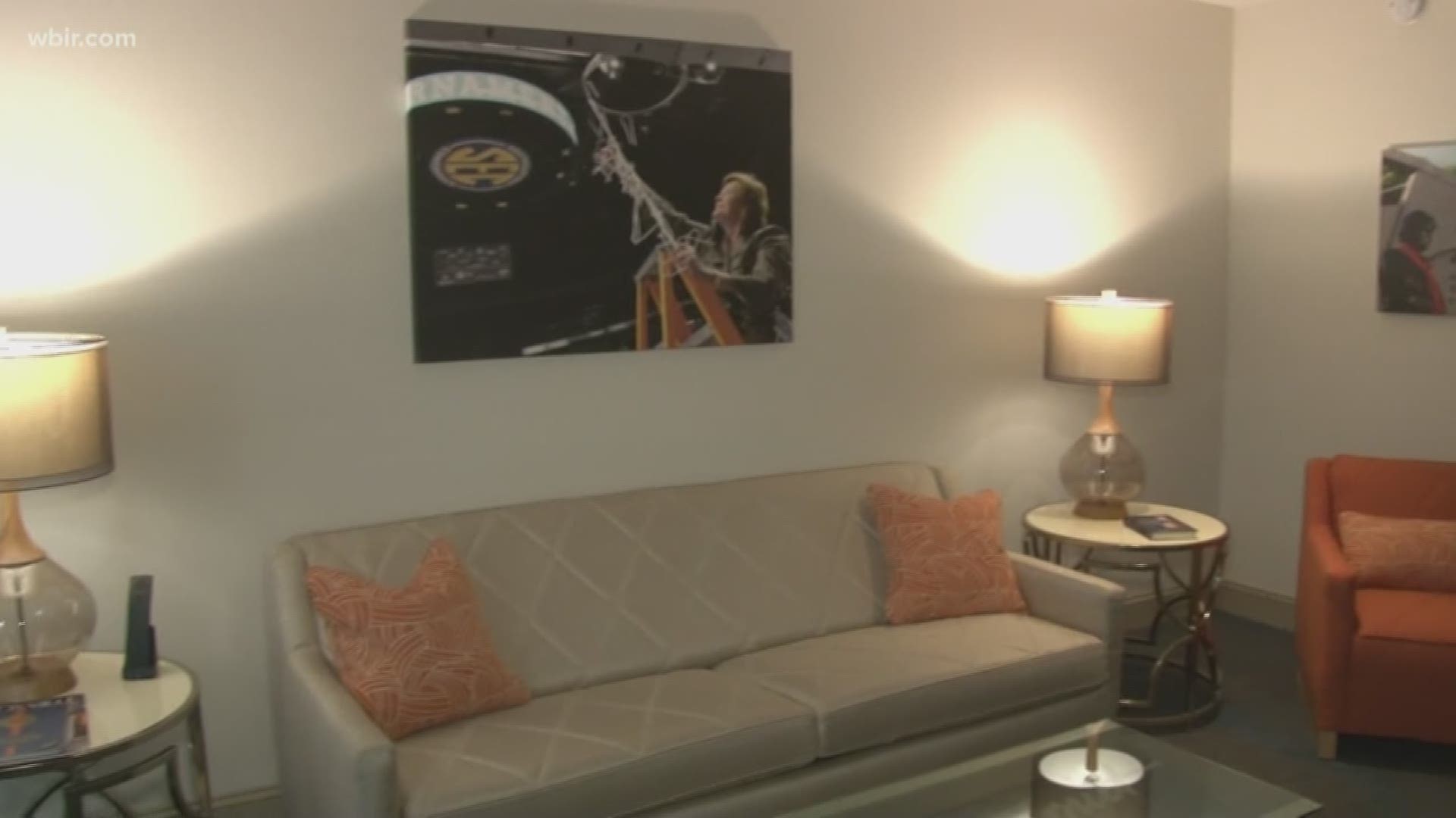 A portion of all room rates from this suite will be donated to the Pat Summitt Foundation.