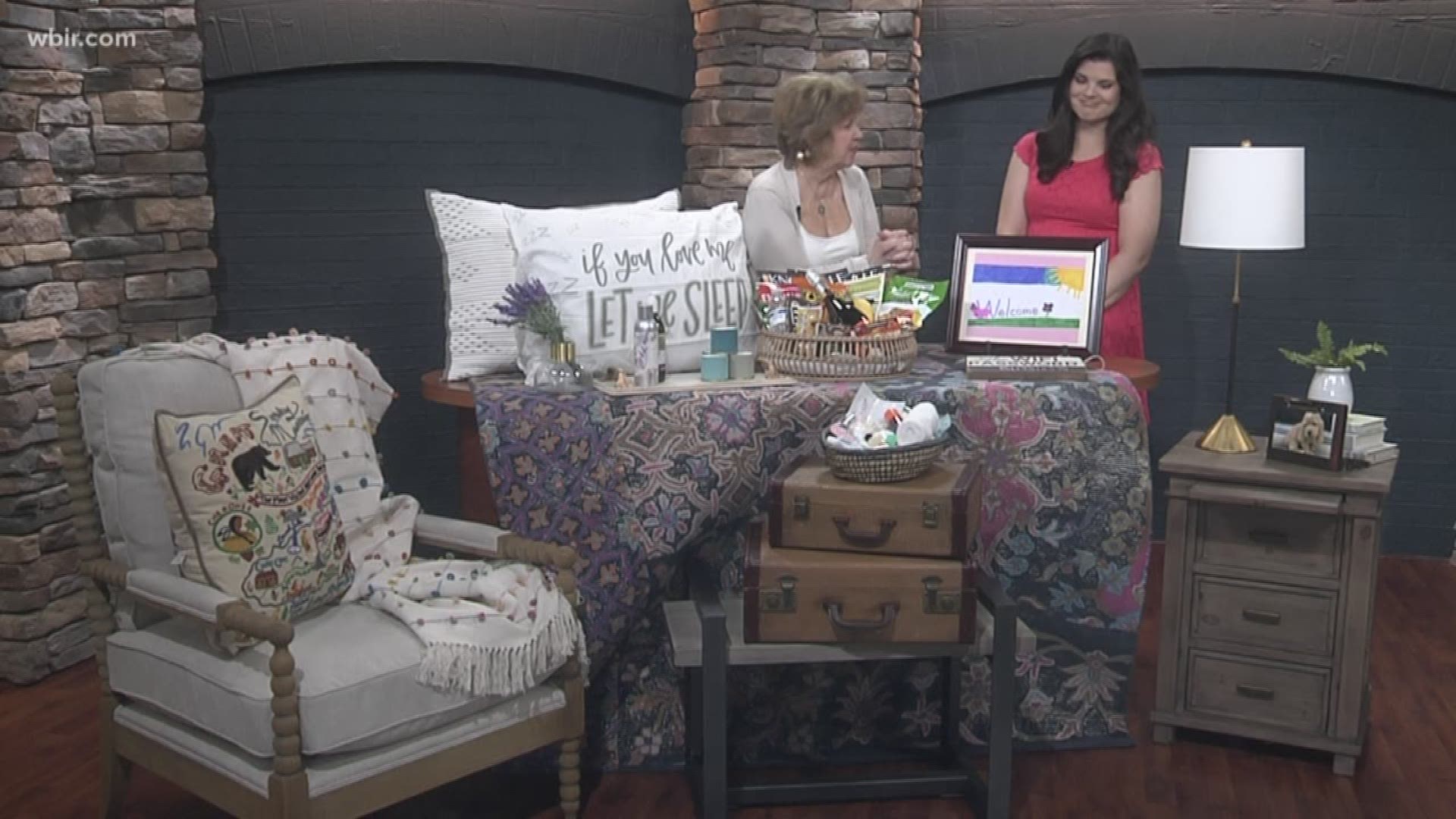 Diana Fox from Bliss Home shows us how to spruce up your guest room and create a relaxing space that welcomes family and friends.
