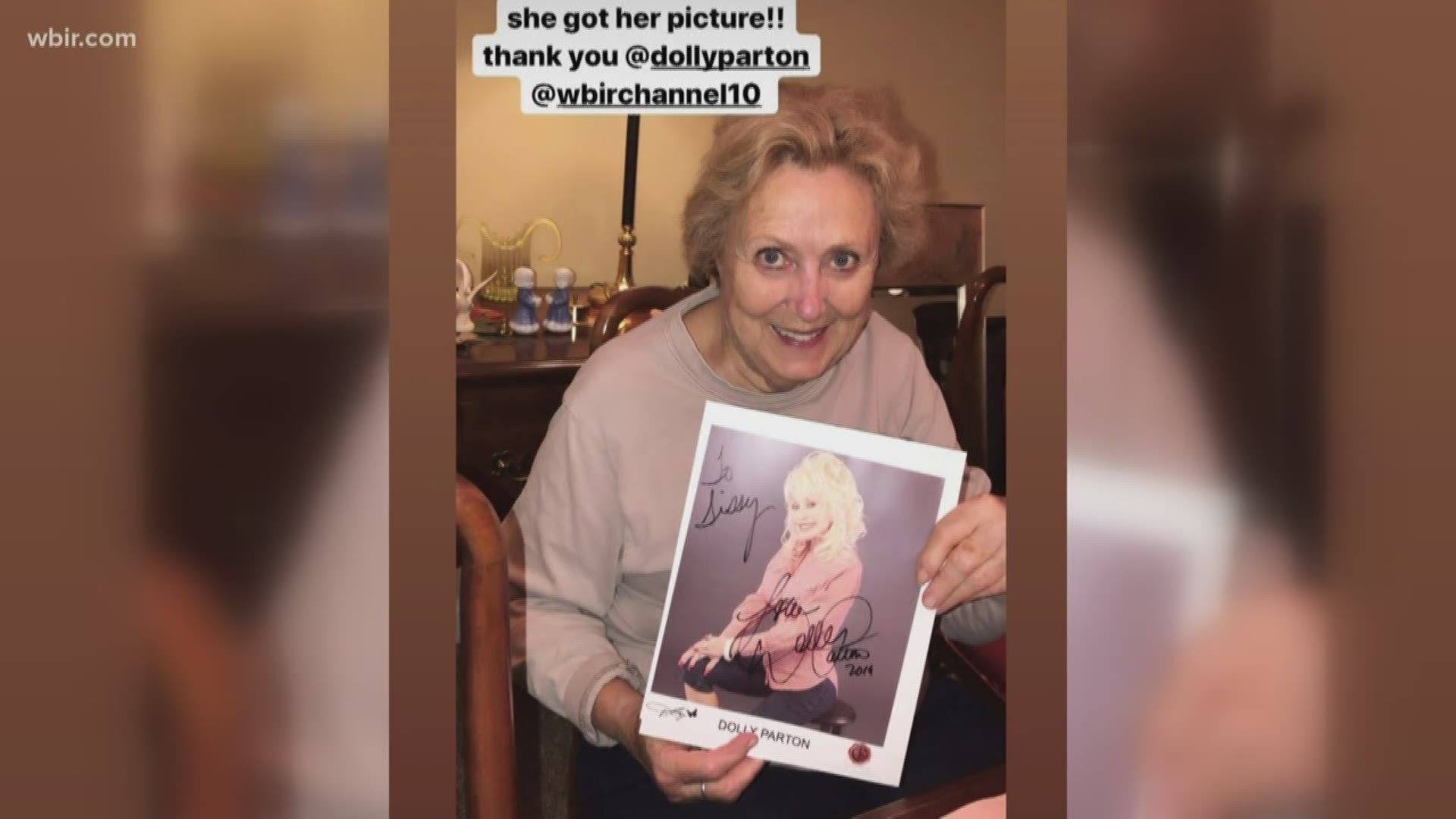 A Farragut, Tennessee woman lost her home -- and her treasured Dolly Parton autograph -- in a fire. A replacement from Dolly herself just arrived.