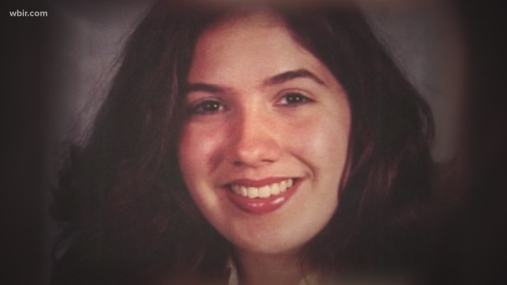 As an East Tennessee cold case approaches a decade left unsolved, investigators are recounting the night that a young woman lost her life in hopes of generating fresh tips.