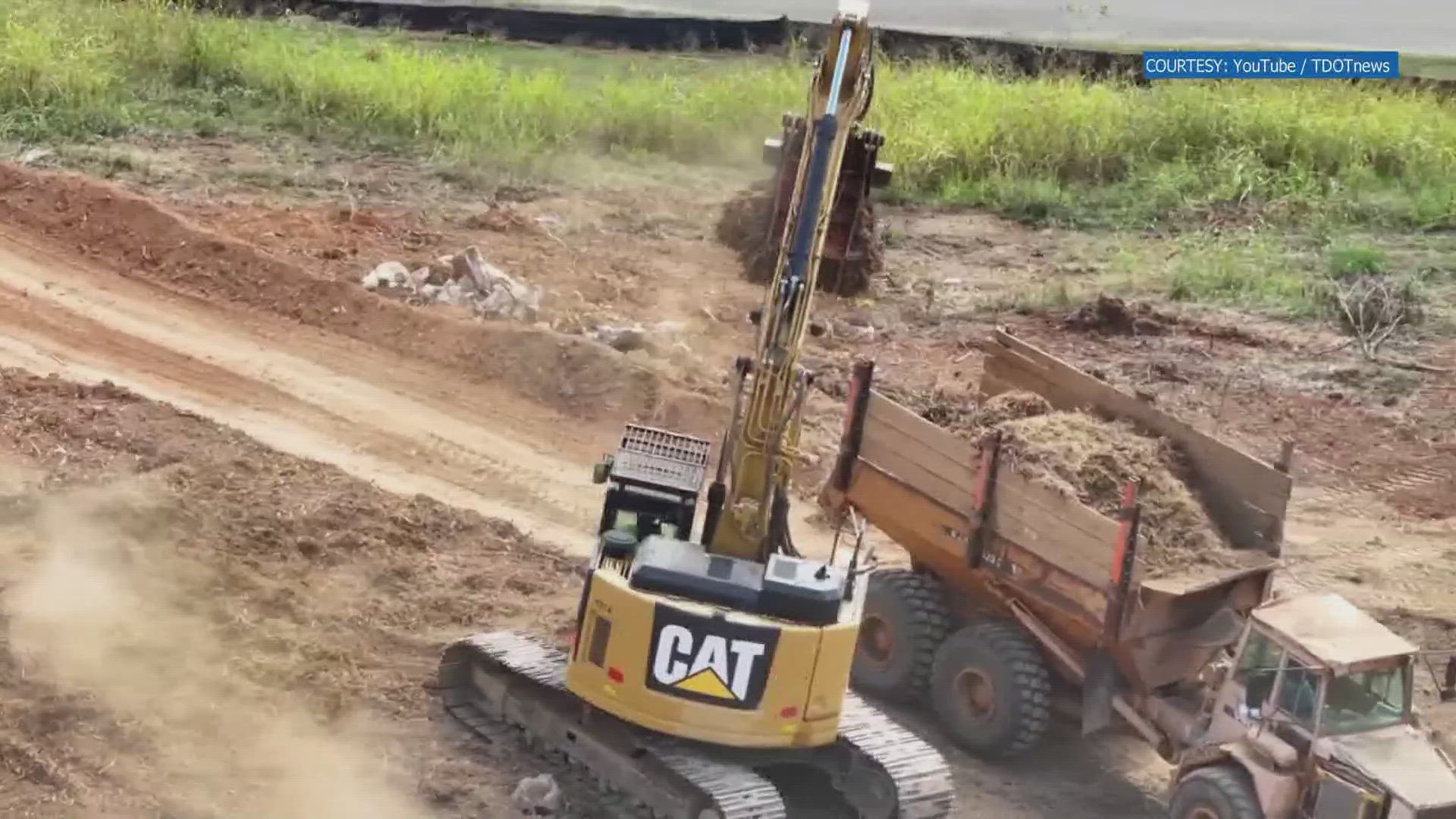 The project includes improvements to a major road connecting Knoxville, Alcoa and Maryville.