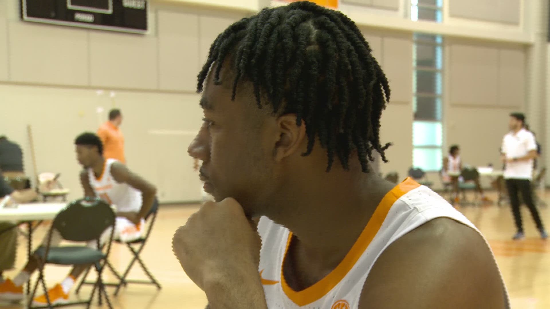 Jordan Bowden speaks with WBIR at the Tennessee basketball media day.