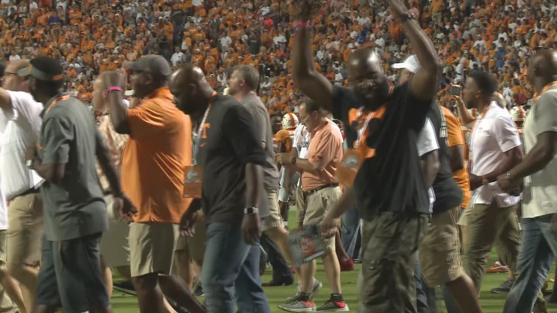 The 1998 National Championship Tennessee team honored after the 1st quarter of the Florida game.