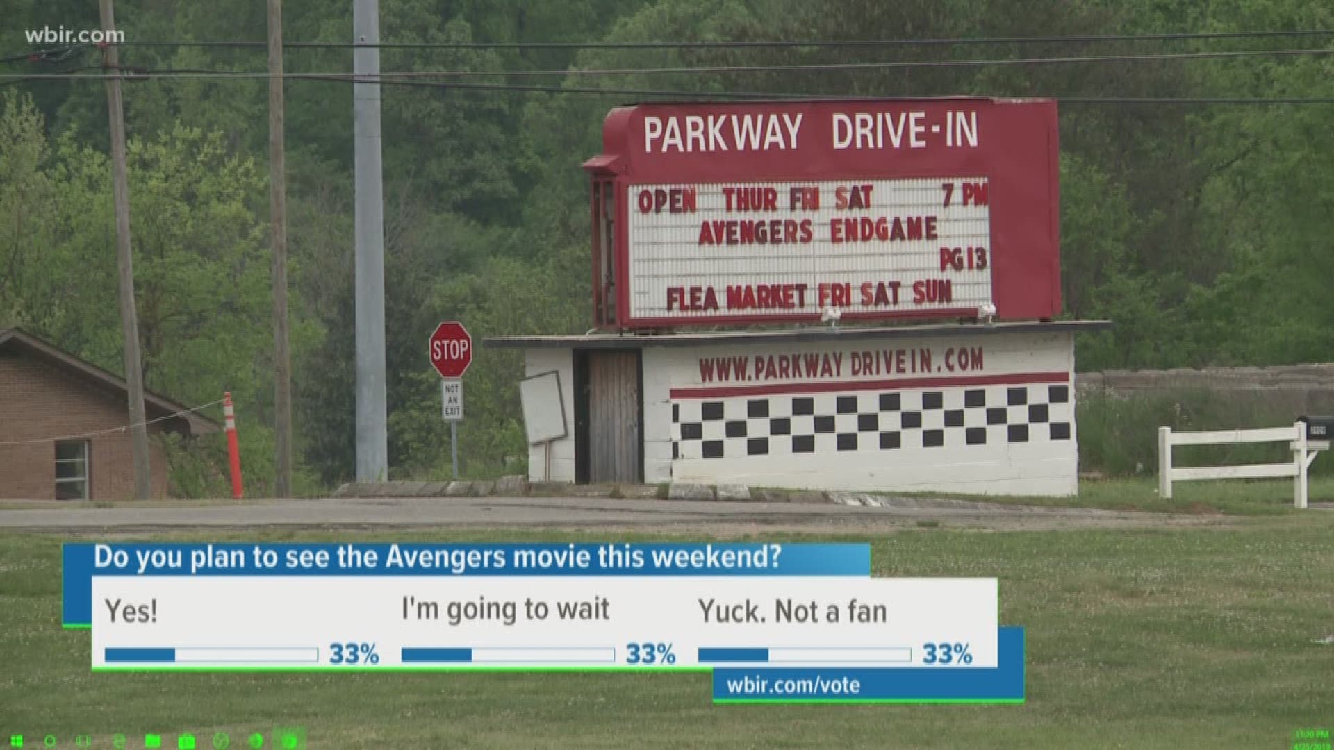 People piled into the Parkway drive-in in Maryville to watch the film.