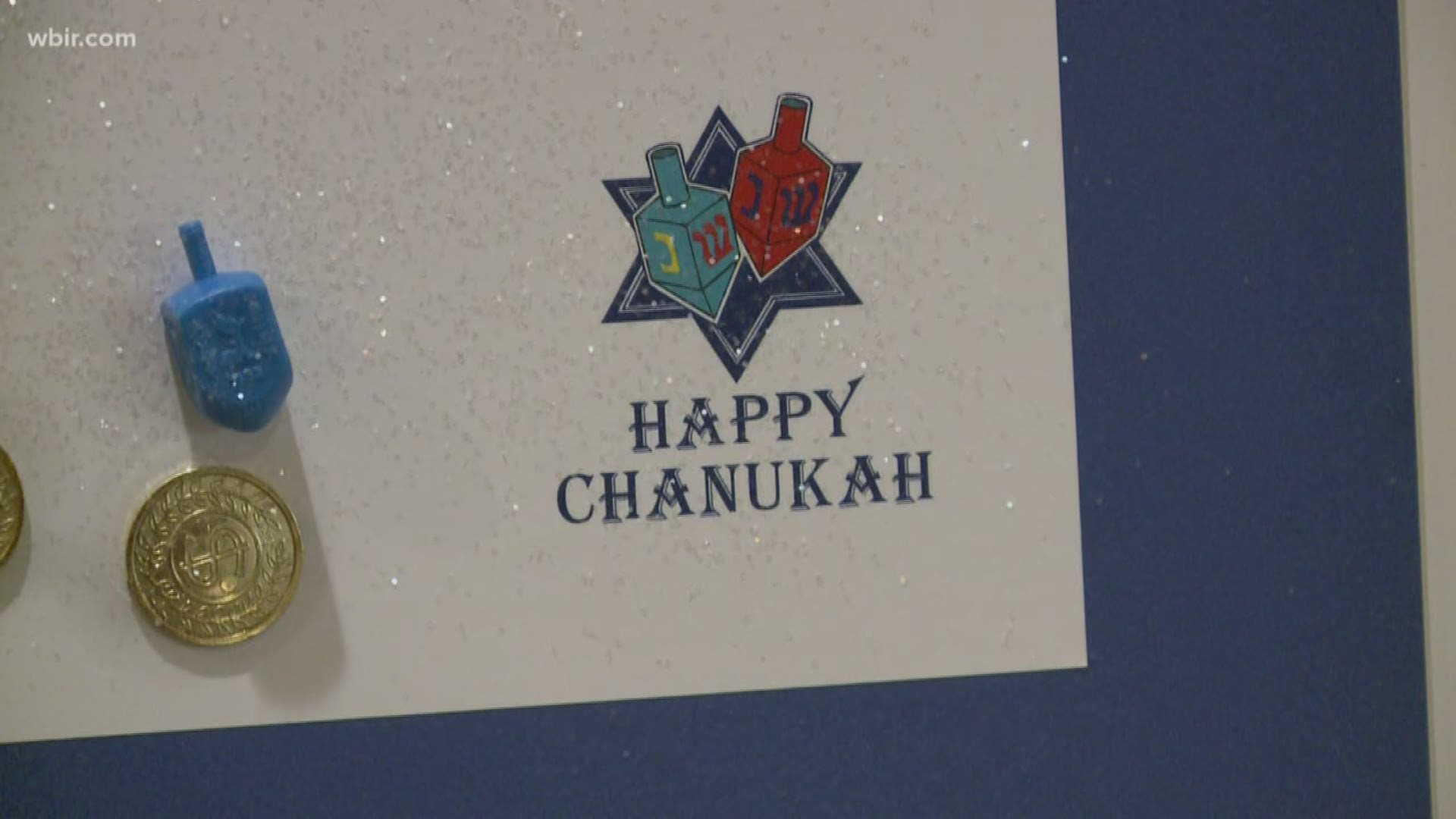 Heska Amuna Synagogue held a special dinner to celebrate Hanukkah, serving up Latkes with all the trimmings.