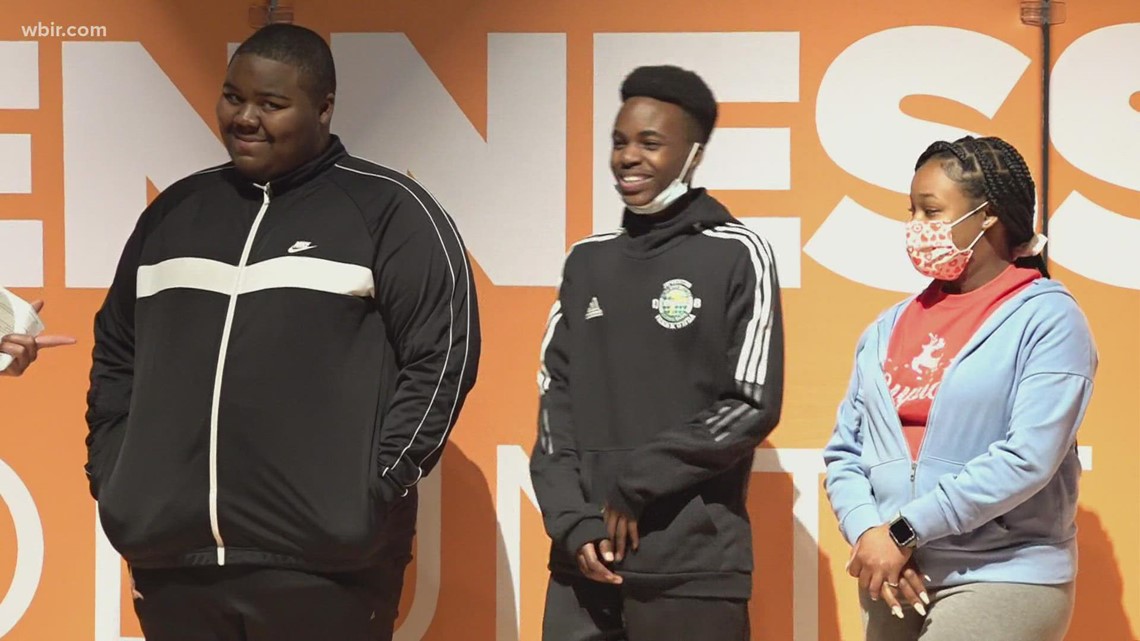 UT surprises 3 Austin-East HS students with admission letters - Vimarsana News