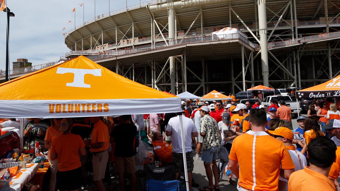 Tailgreeter - Nissan Stadium Tailgate - Dallas Cowboys @ Tennessee