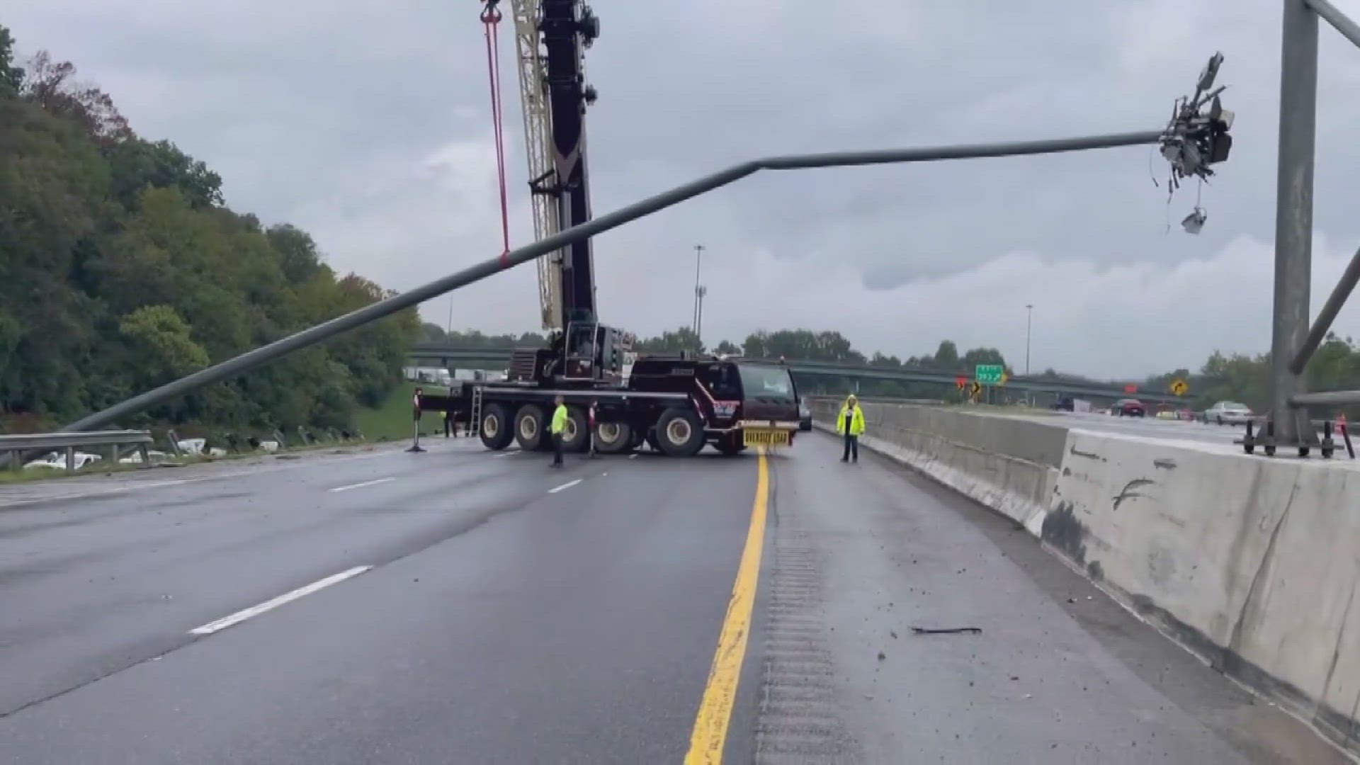 Is it safe to run a generator in the rain?