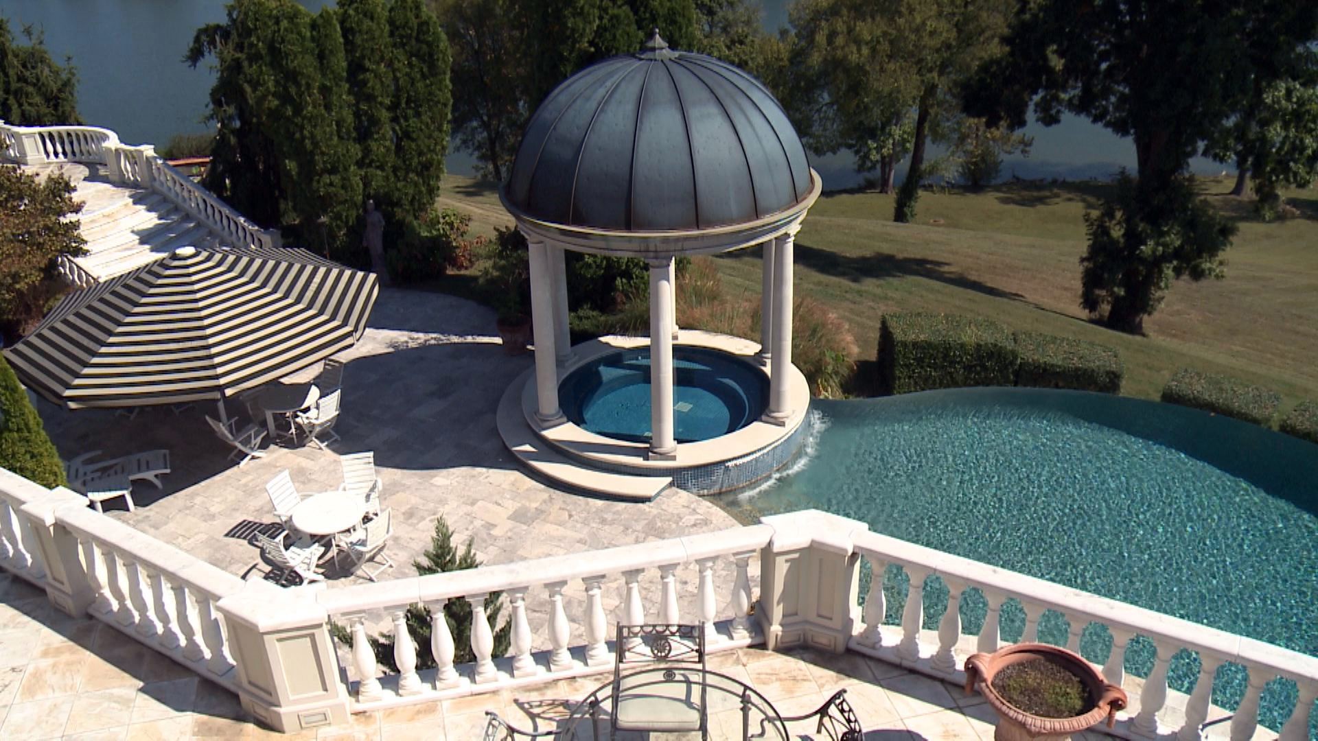 For 15 million, you can buy Tennessee's biggest home