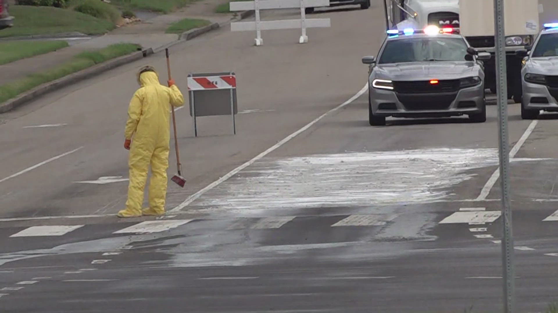 Kingston Pike from Ebeneezer Road to Cedar Bluff Road is closed in both directions Monday after a tractor acid spill.