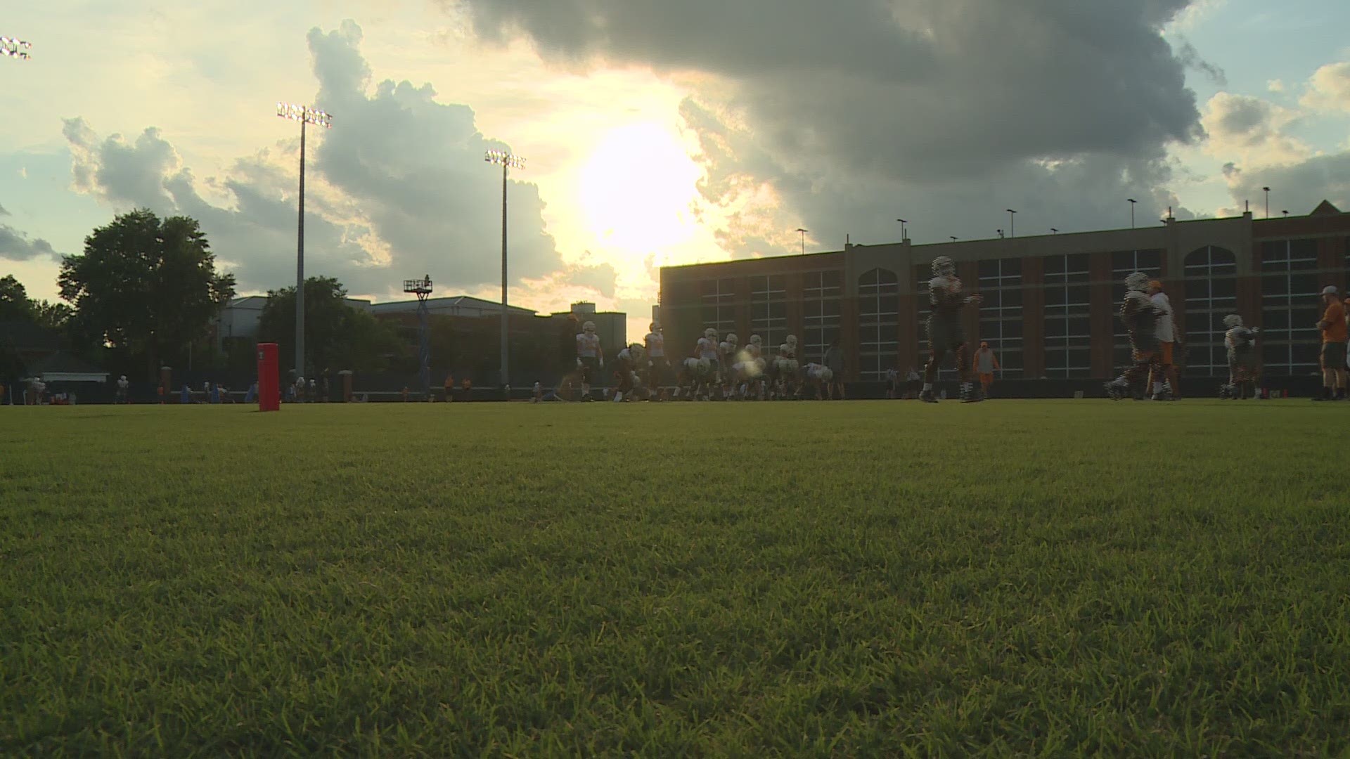 Tennessee practiced under the lights on Friday night for practice number seven of 2019 preseason camp.
