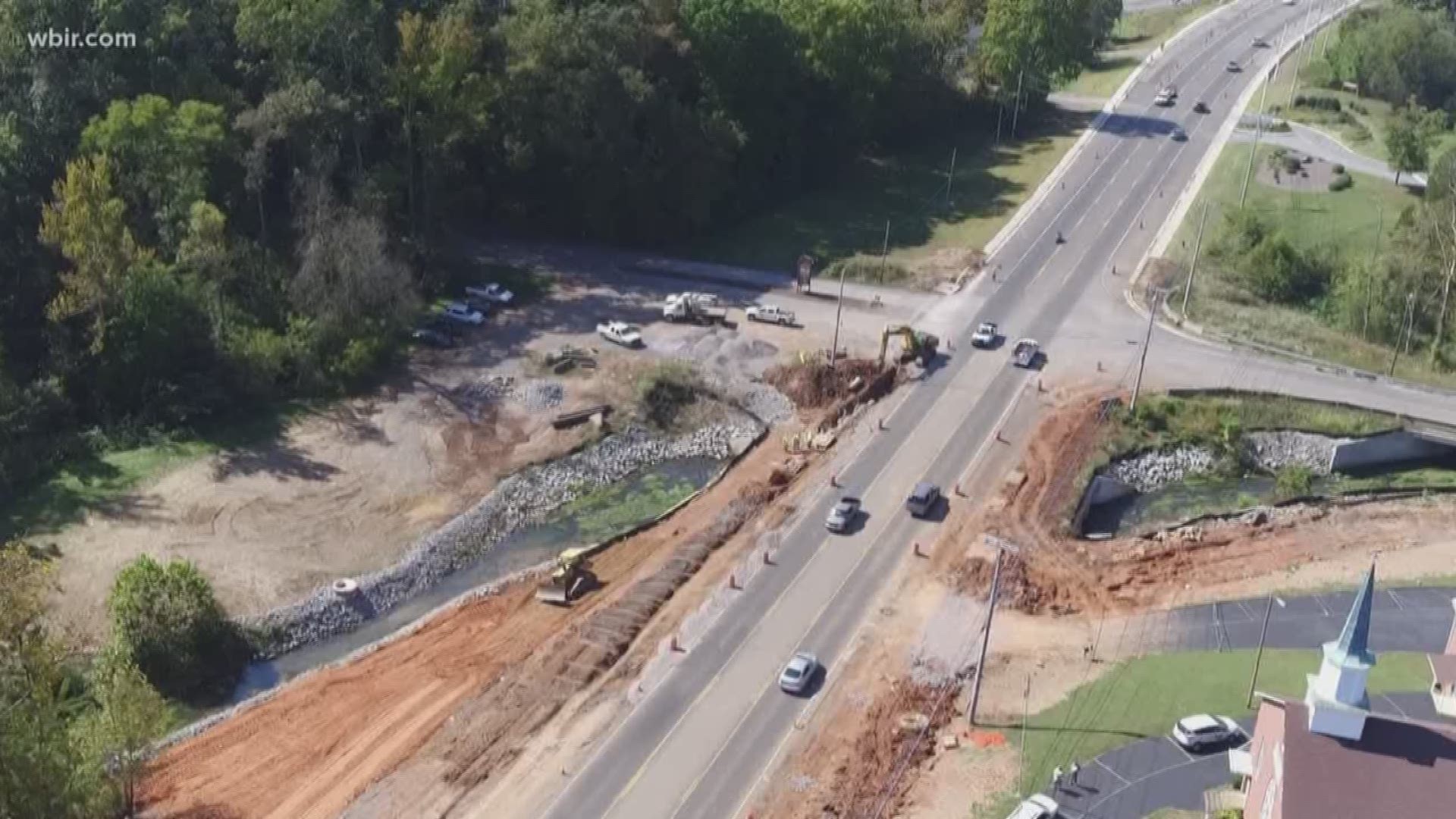 WBIR 10News Reporter Yvonne Thomas is live with an update on the construction on Western Avenue.