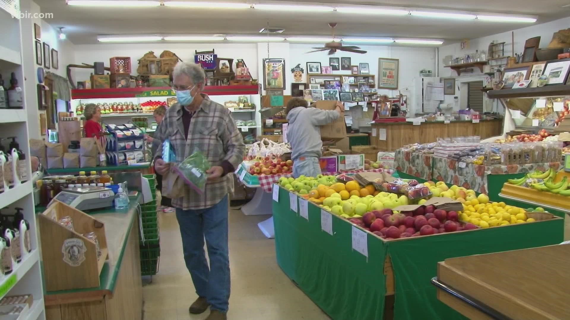 Pratt’s Country Store is a cornerstone of Fountain City. The third-generation business has been serving customers in North Knoxville since the 1920s.