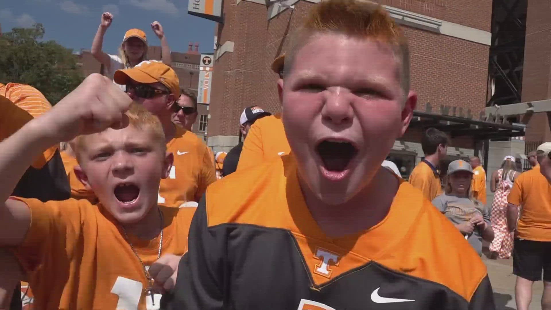 What bags can you bring to University of Tennessee football games?