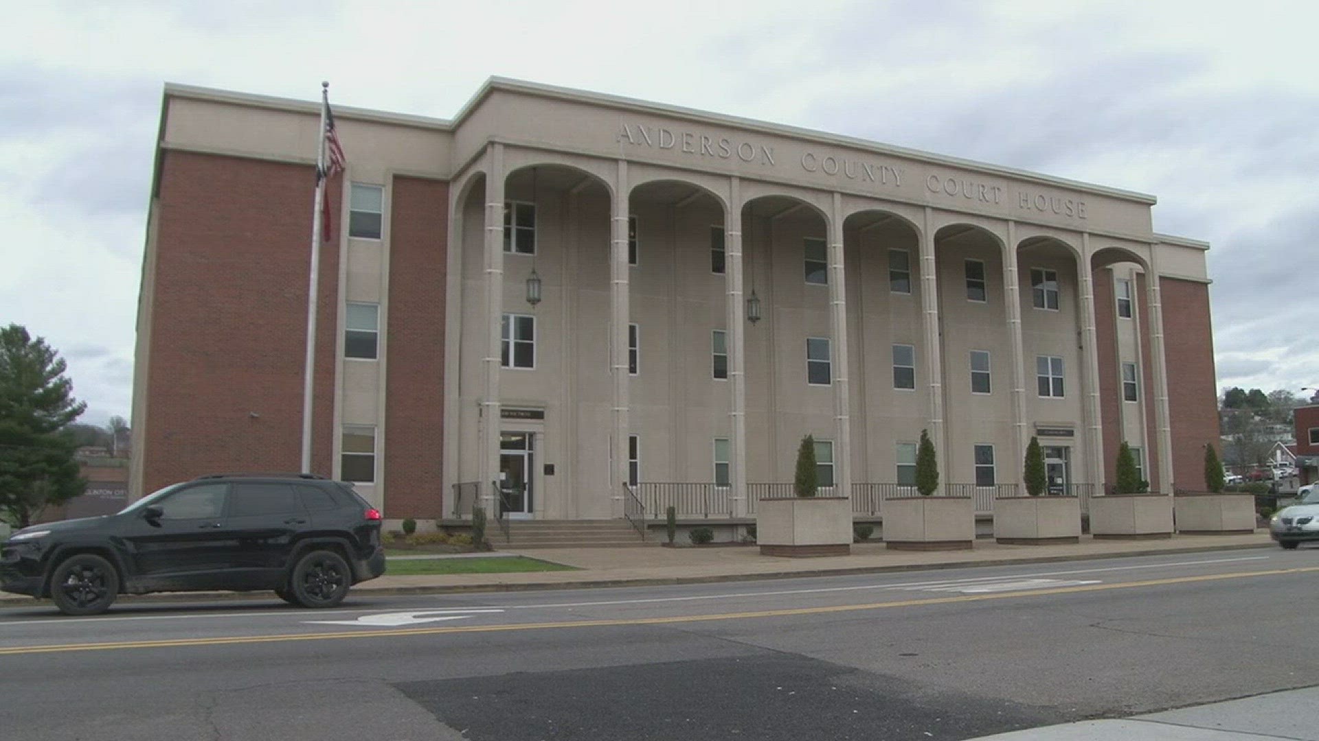 March 19, 2018: The Anderson County mayor is requesting an investigation into how the county handled sexual harassment complaints against Circuit Court Clerk William Jones.
