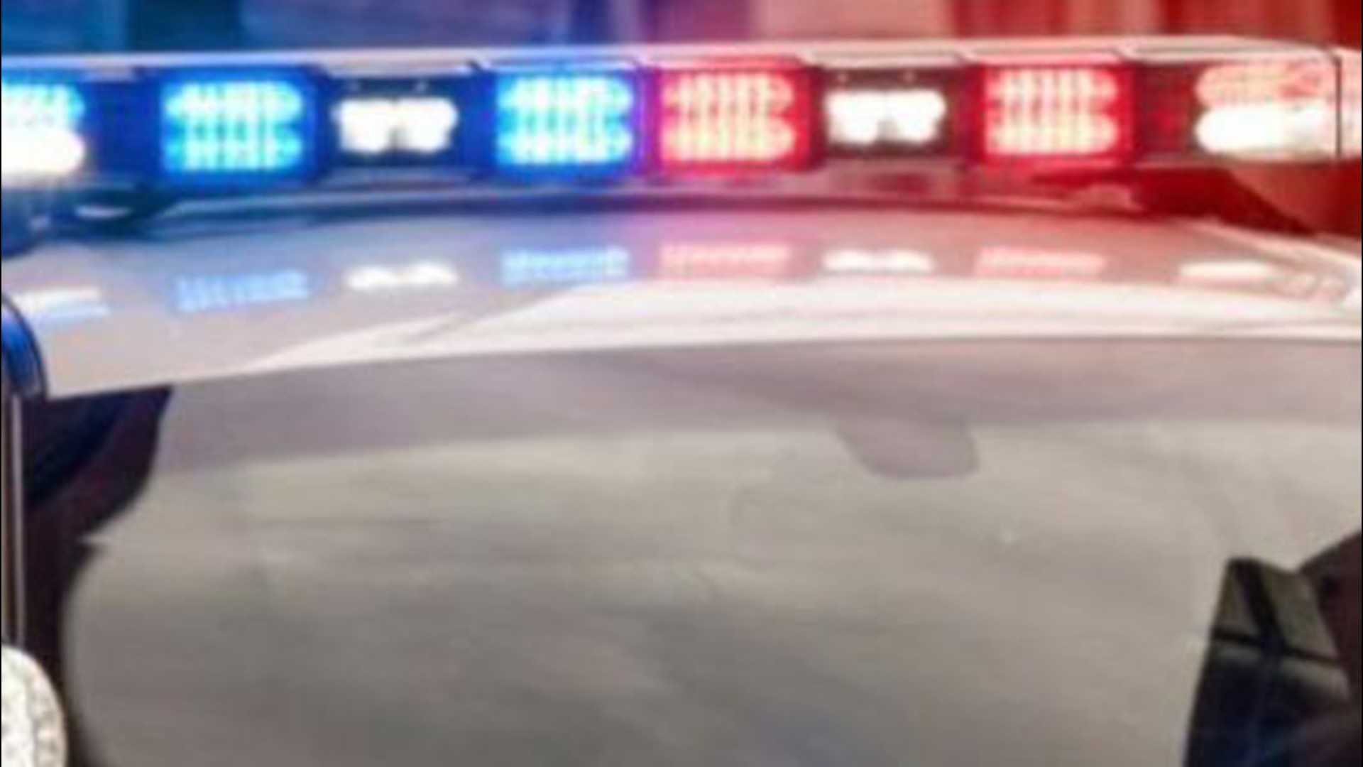 KPD: Three shot, one found dead in South Knoxville home | wbir.com
