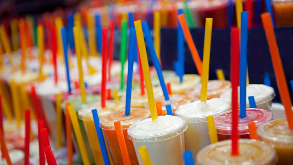 East Tennessee restaurants only giving plastic straws upon request
