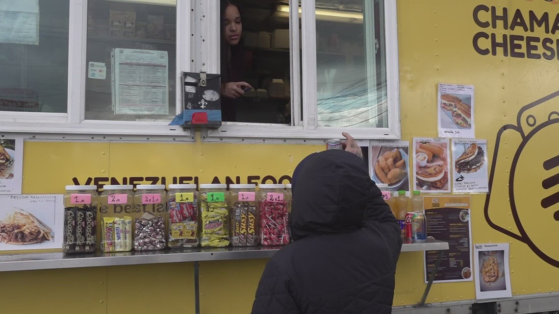 How food trucks in Knoxville introduces culture - Vimarsana News