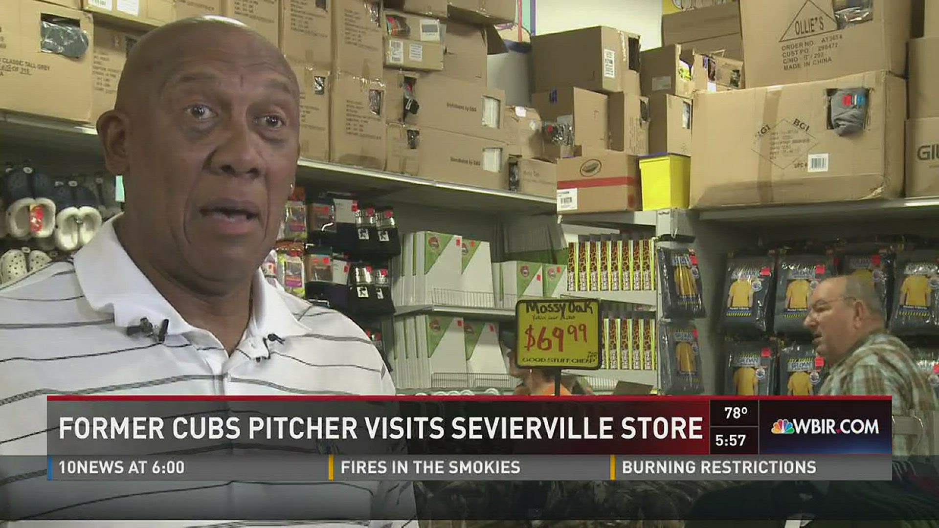 Hall of Fame pitcher Fergie Jenkins stopped by East Tennessee as his former team fights for its first World Series in more than a century.