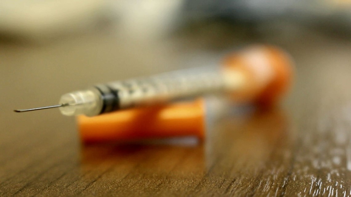 Syringe exchange program opens in Knoxville