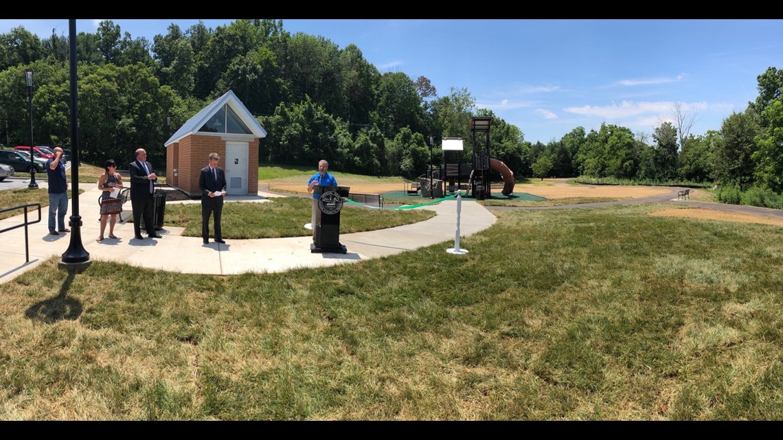 New Plumb Creek Park Opens In Knox County Play Space For People And Dogs Wbir Com