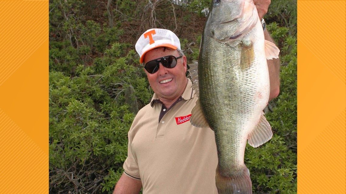 Professional fishing legend Bill Dance receives honorary doctorate
