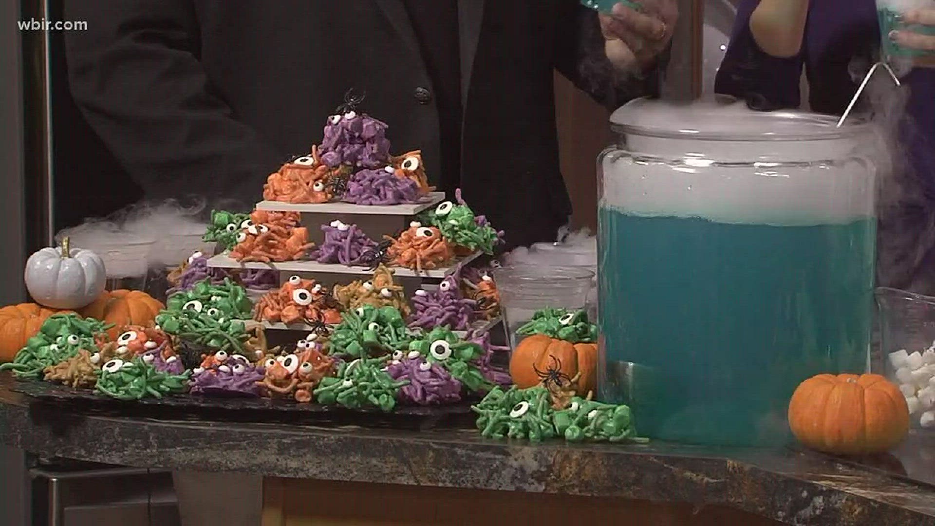 Shona and Lee of Faith Baked Cakes prepare haunted haystacks.
For more information on Shona's business visit faithbakedcakes.com or call 423-754-6427
October 30, 2017-4pm