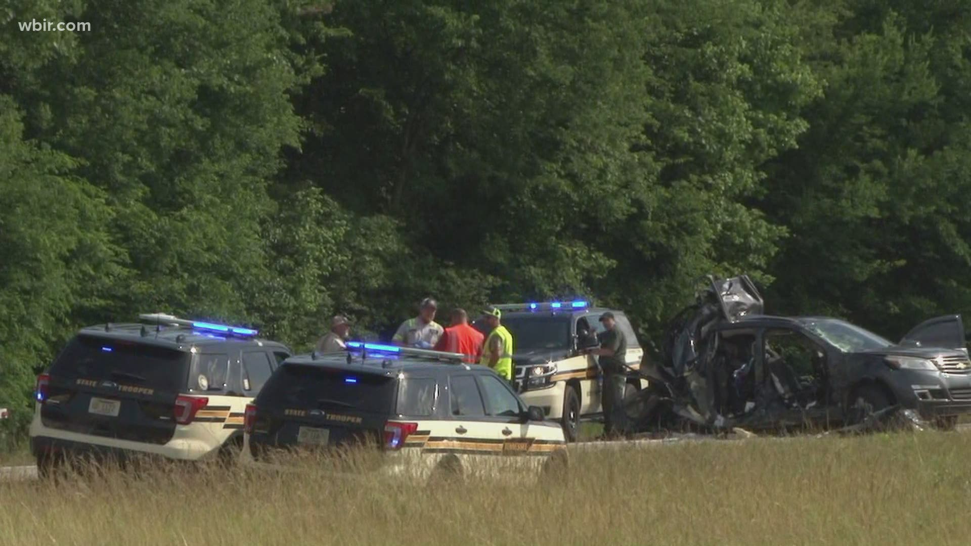 Six People Taken To Hospital After Serious Three Vehicle Crash On I 75 In Loudon County