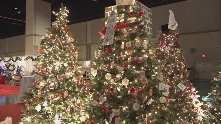 Fantasy of Trees opens Wednesday in Knoxville