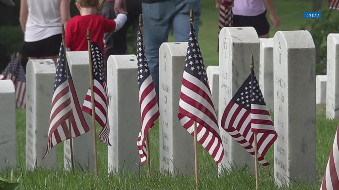Volunteers and veterans groups across East Tennessee are placing flags, holding ceremonies and remembering fallen service members for Memorial Day weekend.