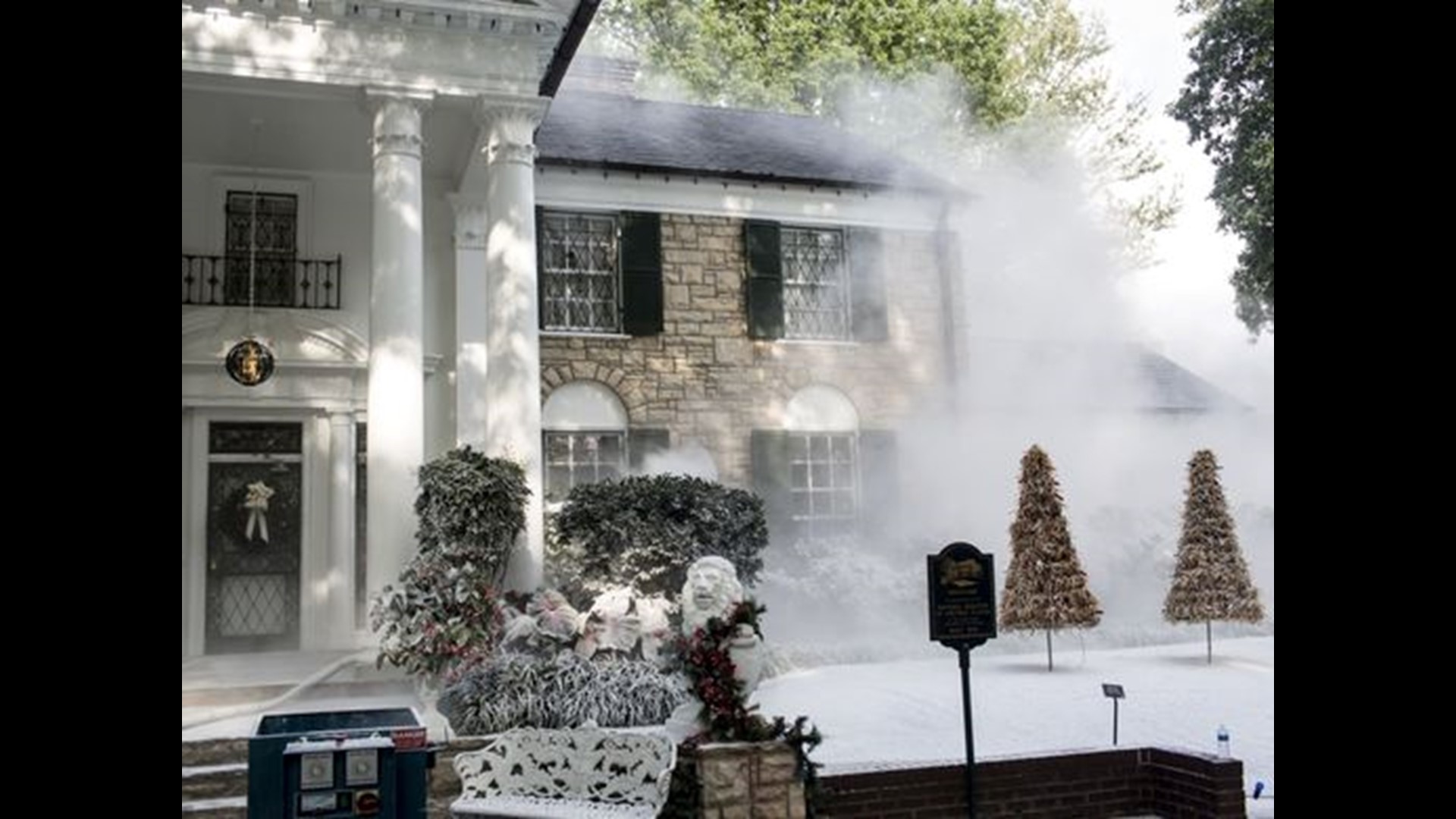 Graceland takes center stage in new TV Christmas special
