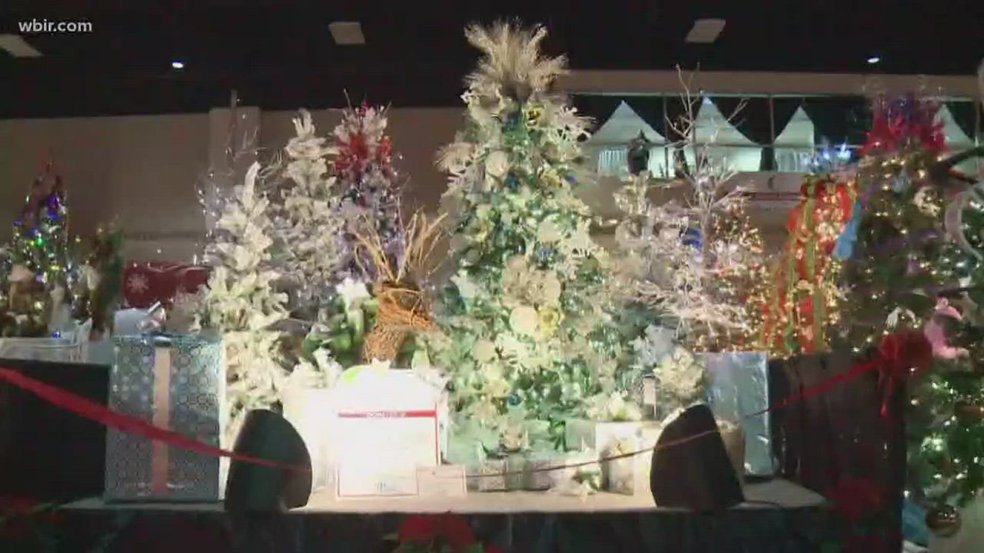 Designer Sam Franklin shows us how he decked the halls for Fantasy of Trees this year, plus some decorating tips for homeowners.