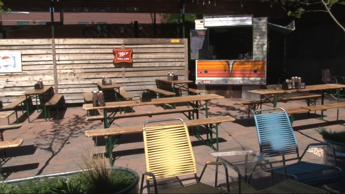 Sweet P's opens retro 'Trailer Park' bar area in downtown Knoxville