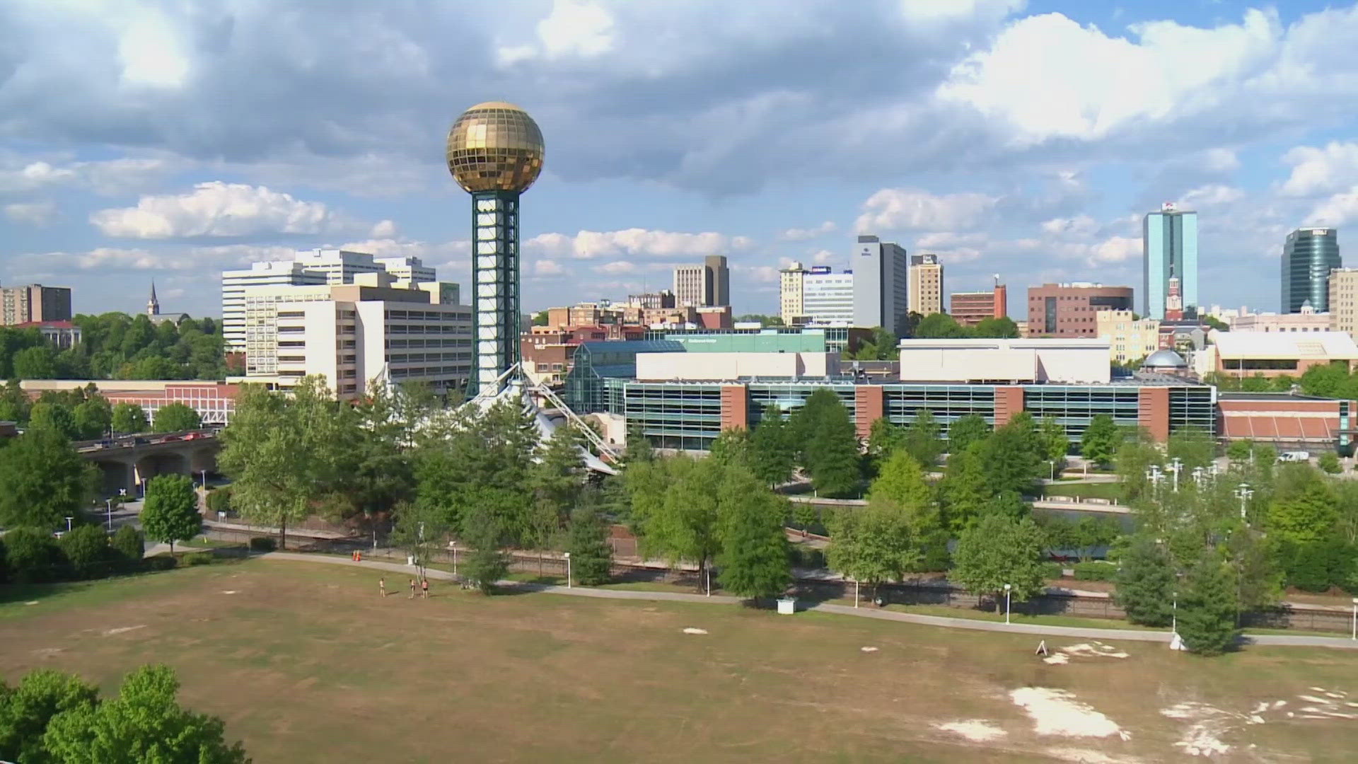 Yes! Knoxville pushes for diverse housing options as demand exceeds supply, citing outdated zoning and lack of affordable homes for working residents.
