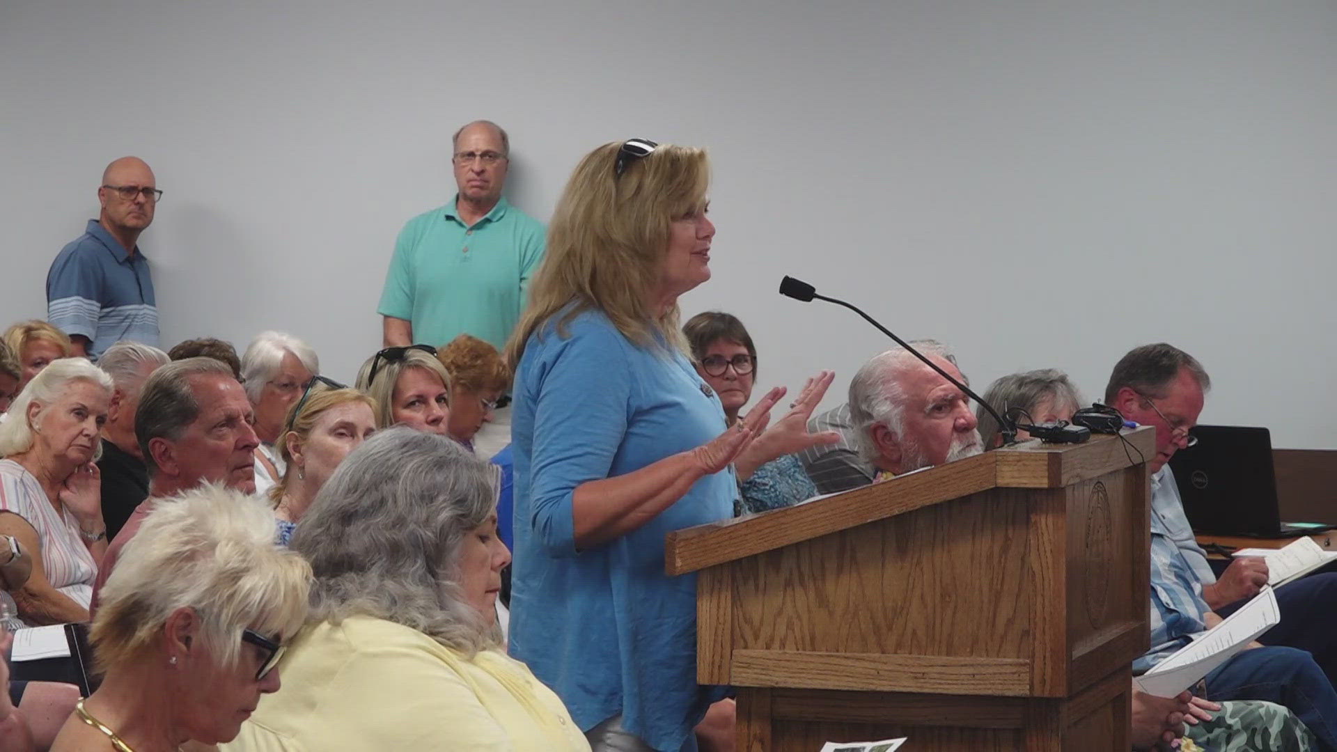 Loudon County may soon raise property tax rate by 25 cents to pay for