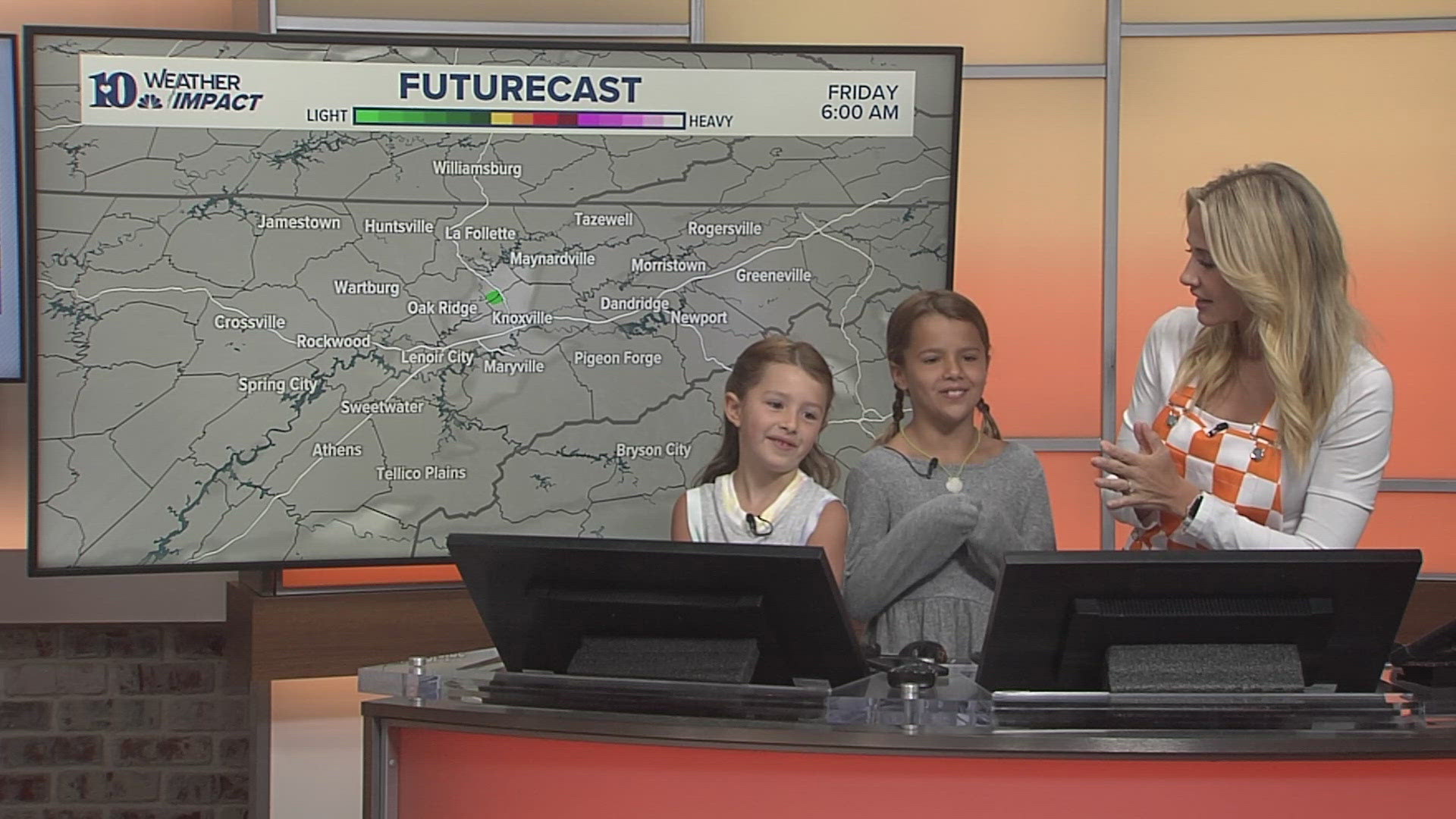 "Checka" Sweet had not one, but two mini meteorologists help her with the forecast on Friday morning!