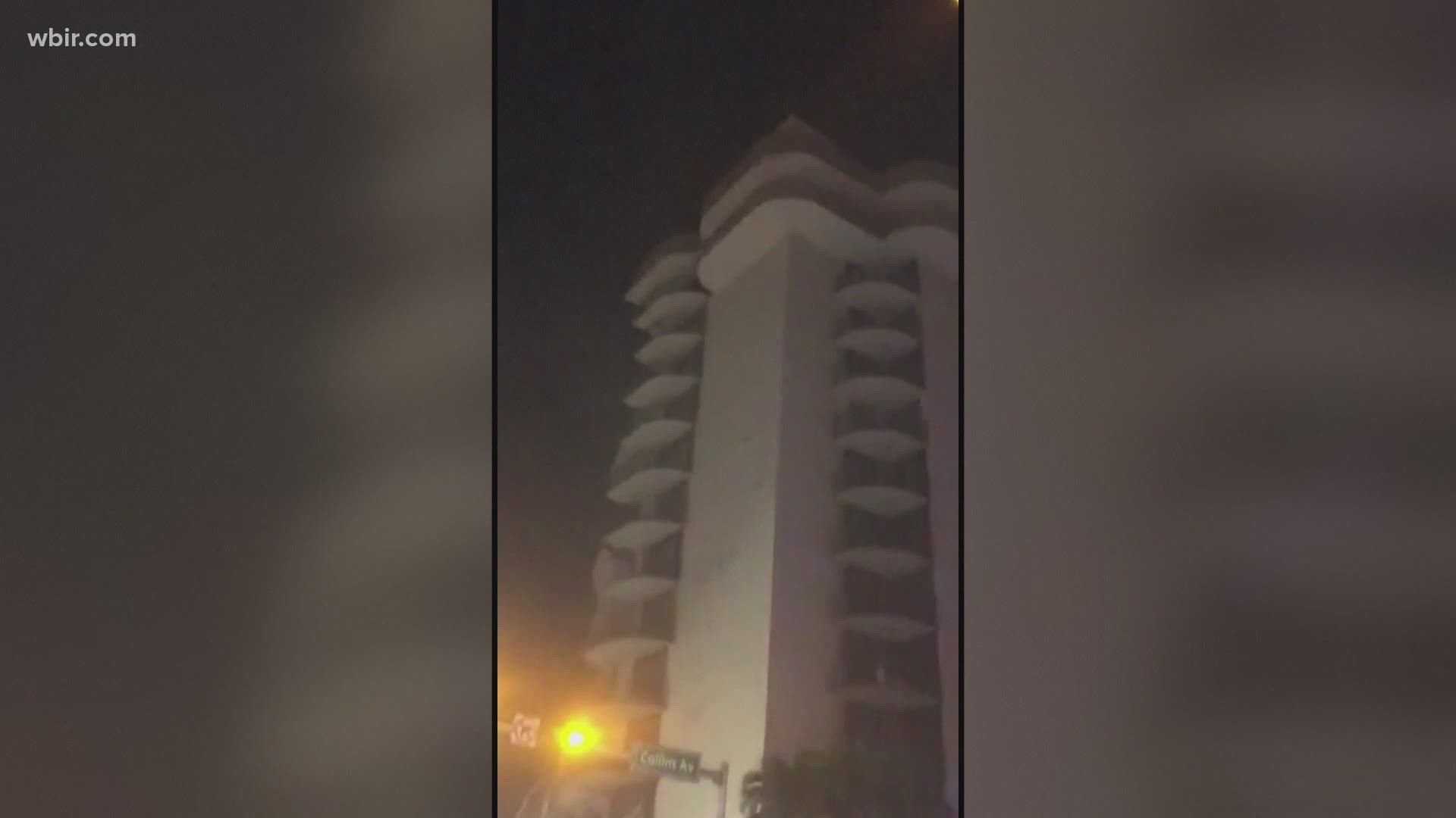 A high-rise building partially collapsed early Thursday morning in Surfside, Miami, according to police.