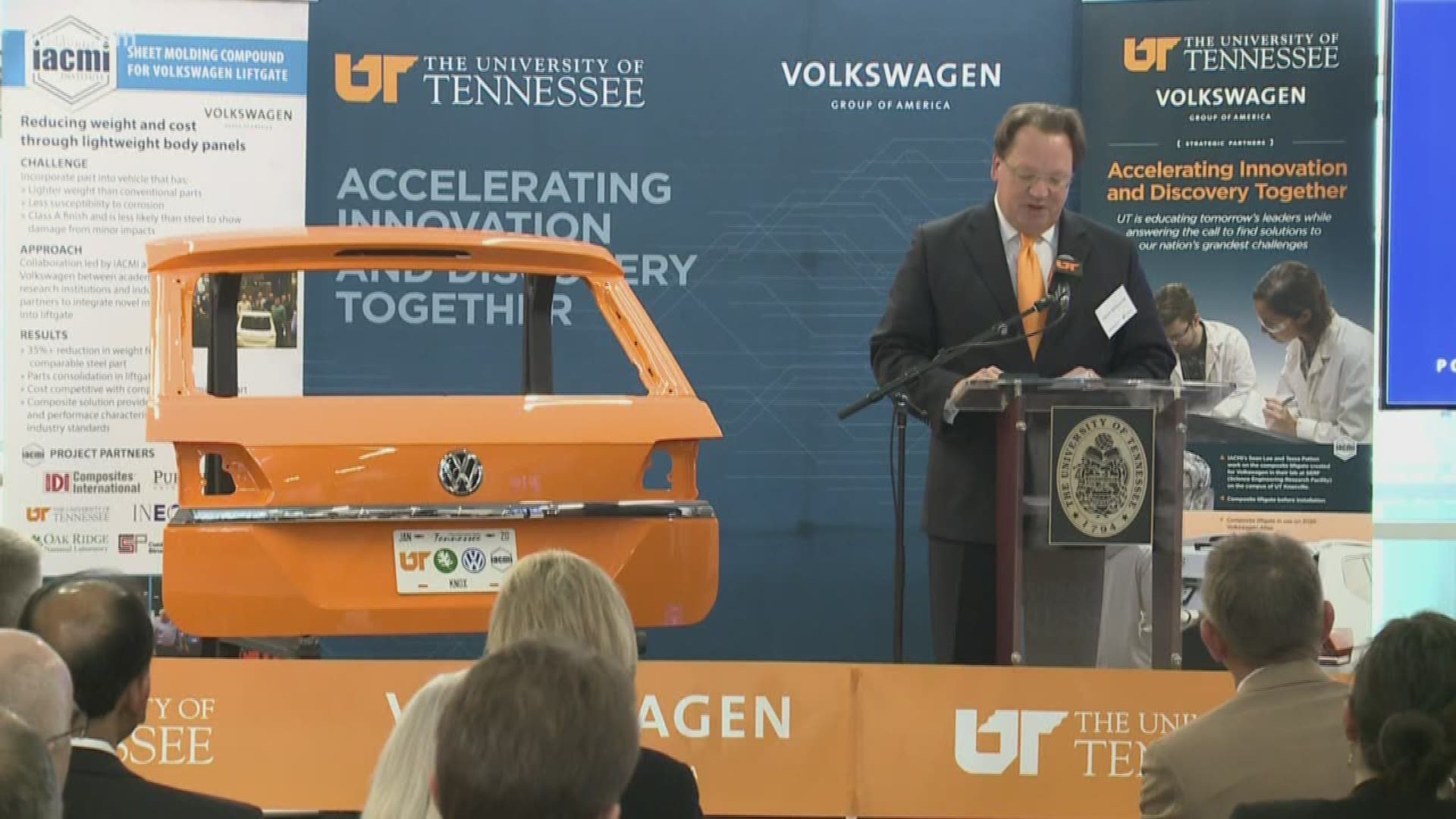 UT and ORNL are partnering with Volkswagen to create its first innovation hub in North America.
