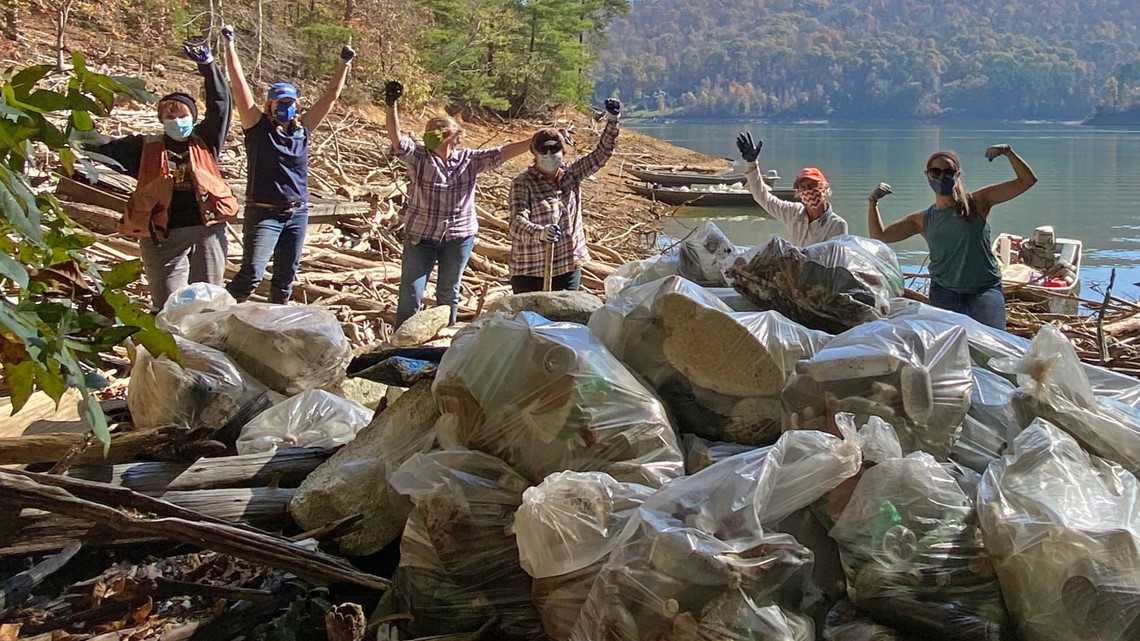 Volunteers removed nearly 18 tons of trash from Tennessee and Clinch