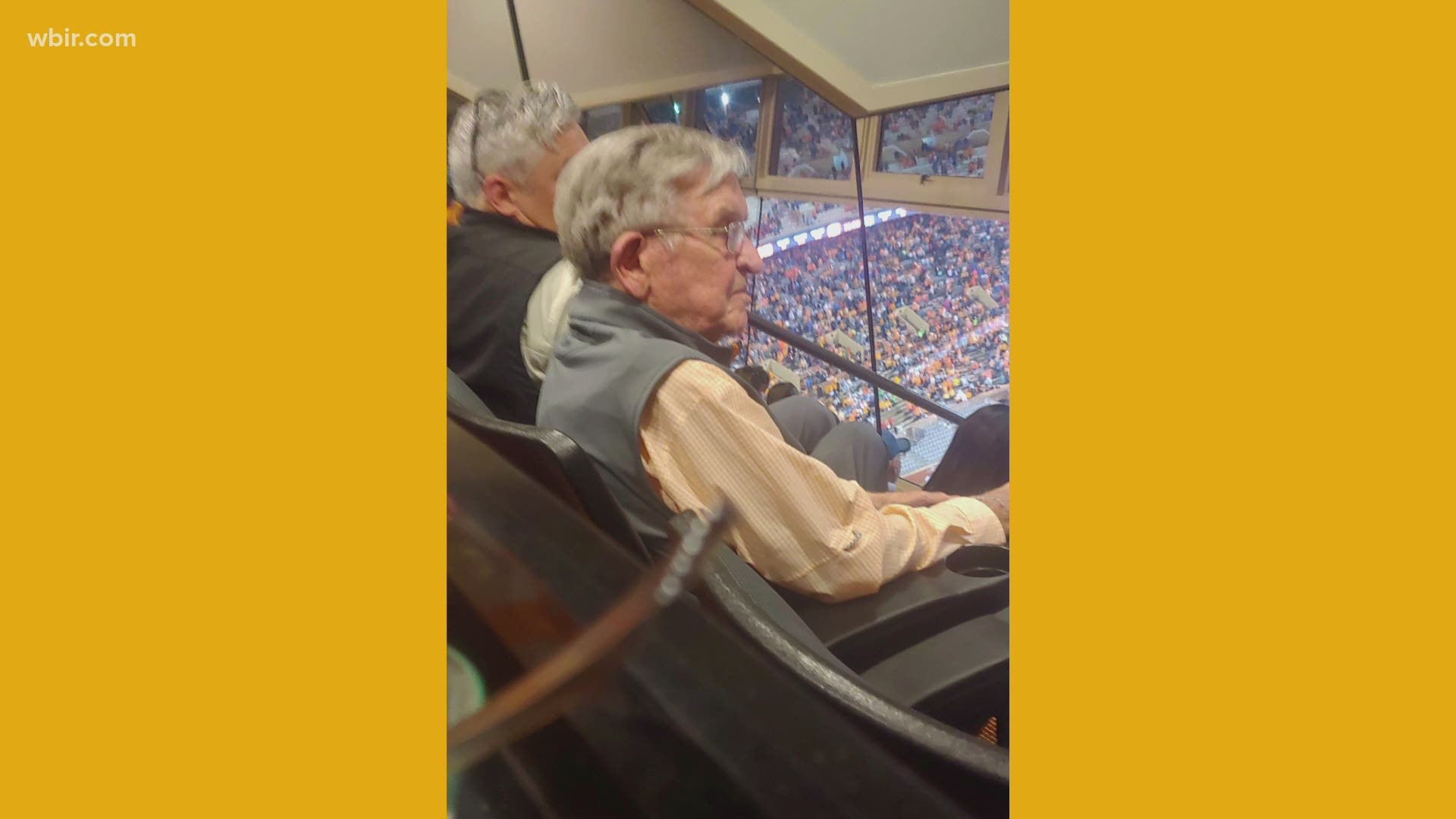 He was waving at every fan, taking pictures with anybody who wanted them, talking with little kids who still knew the name Johnny Majors.