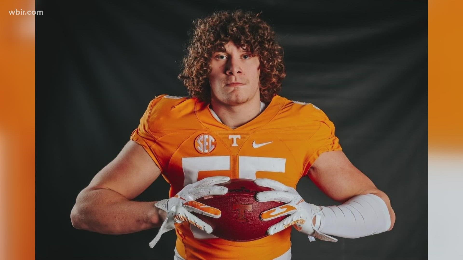 The Knoxville native chose the Vols over Purdue, Kentucky, and others. Duncan is the sevenths Tennessee commit in its 2023 recruiting class.
