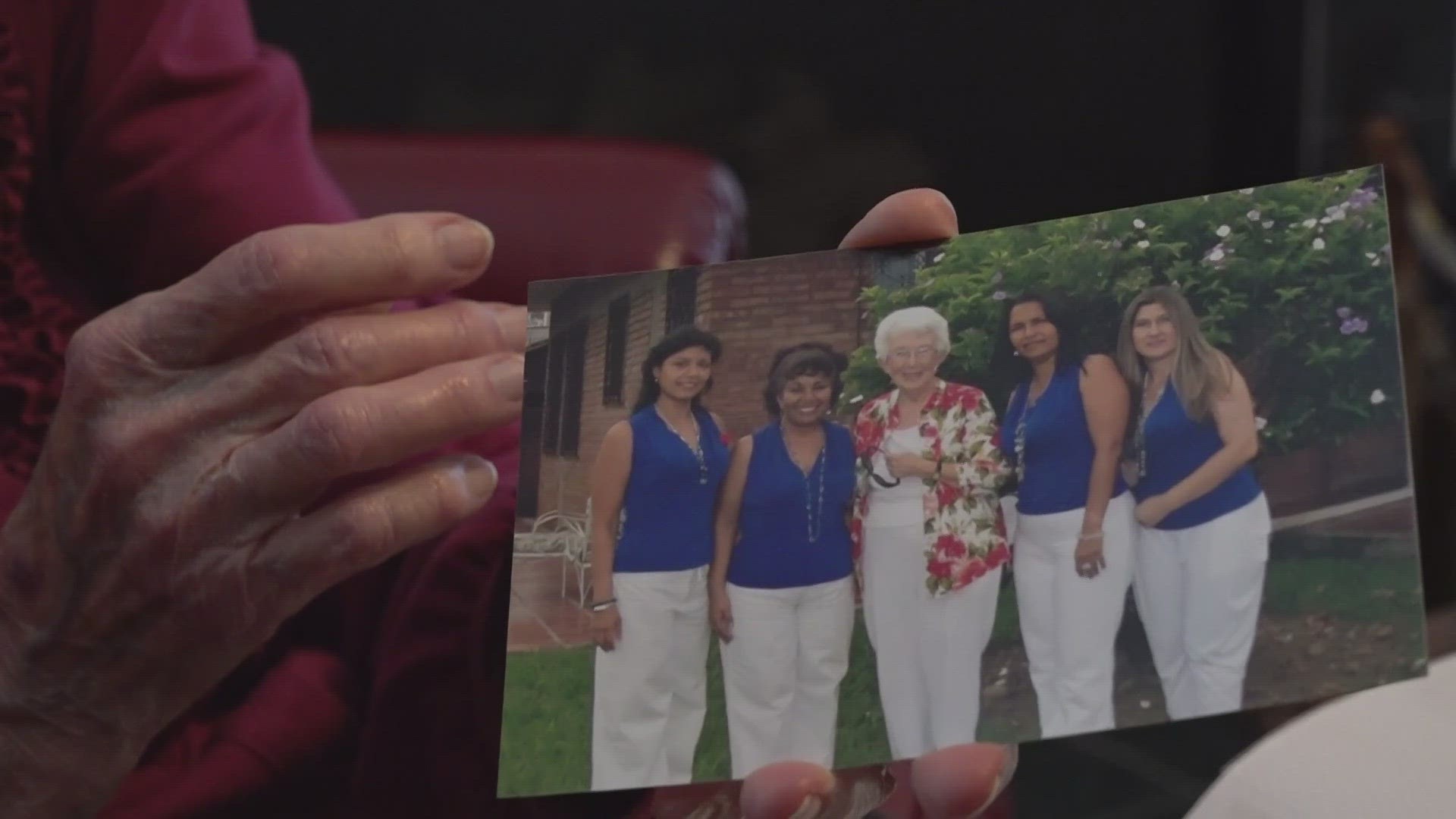 10News reporter Maria Guzman tells us how a 96-year-old is reaching the hearts of women from all backgrounds and languages.